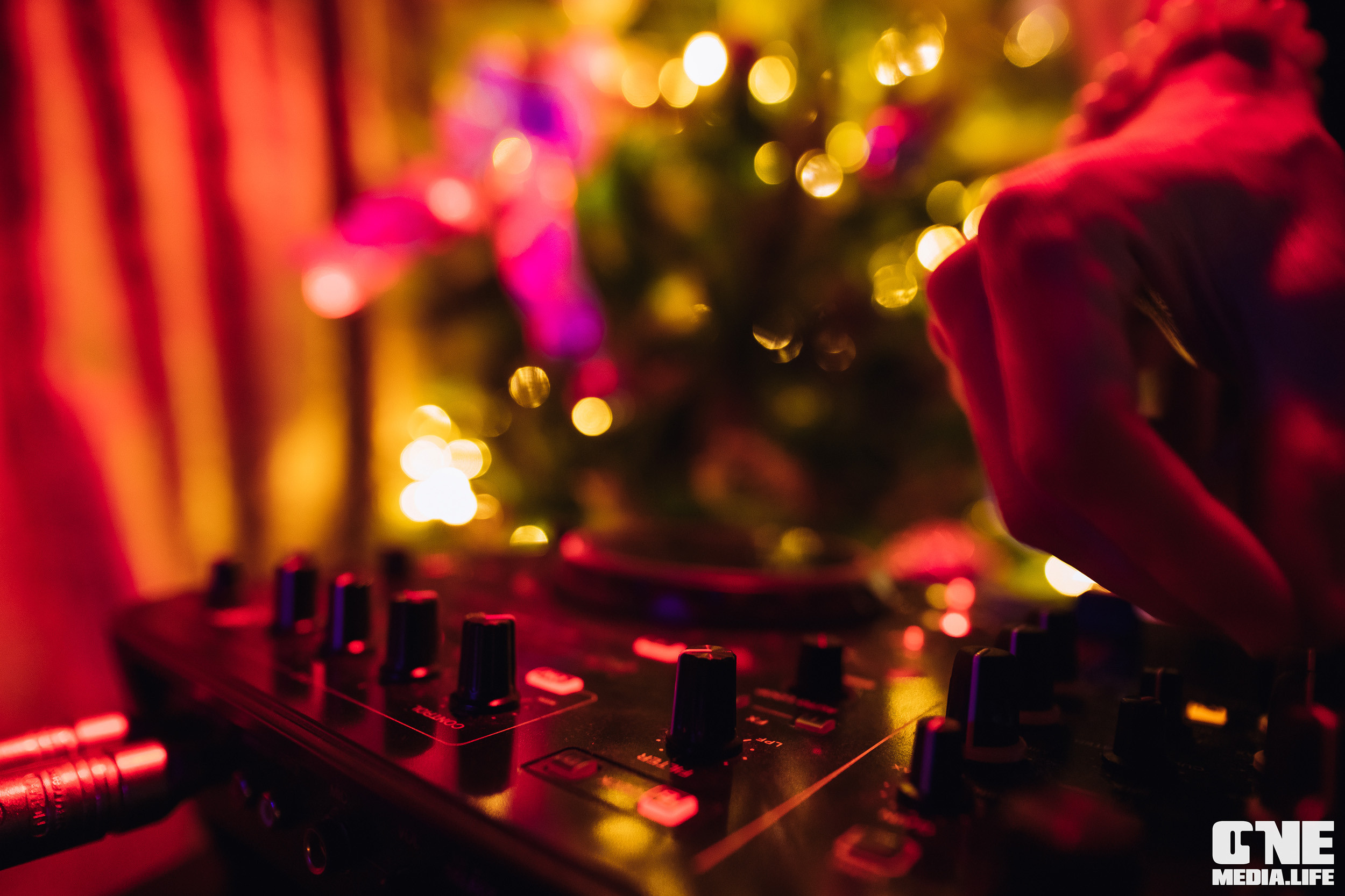 Фоторепортаж из караоке-клуба Эйфория. One Media Life: фоторепортажи, фотоотчеты с мероприятий и заведений