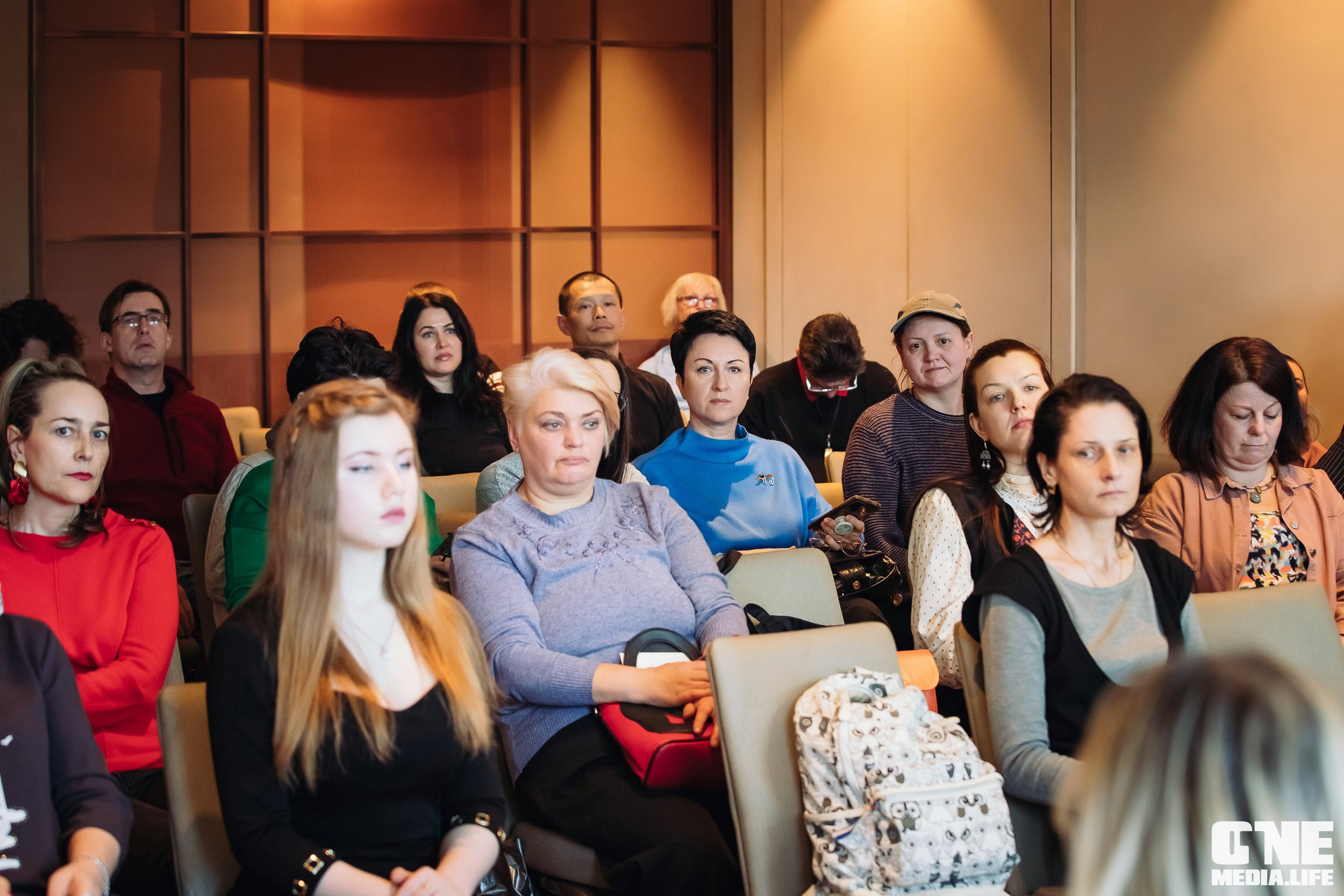 Фоторепортаж Круглого стола центра «Мой бизнес». One Media Life: фоторепортажи, фотоотчеты с мероприятий и заведений