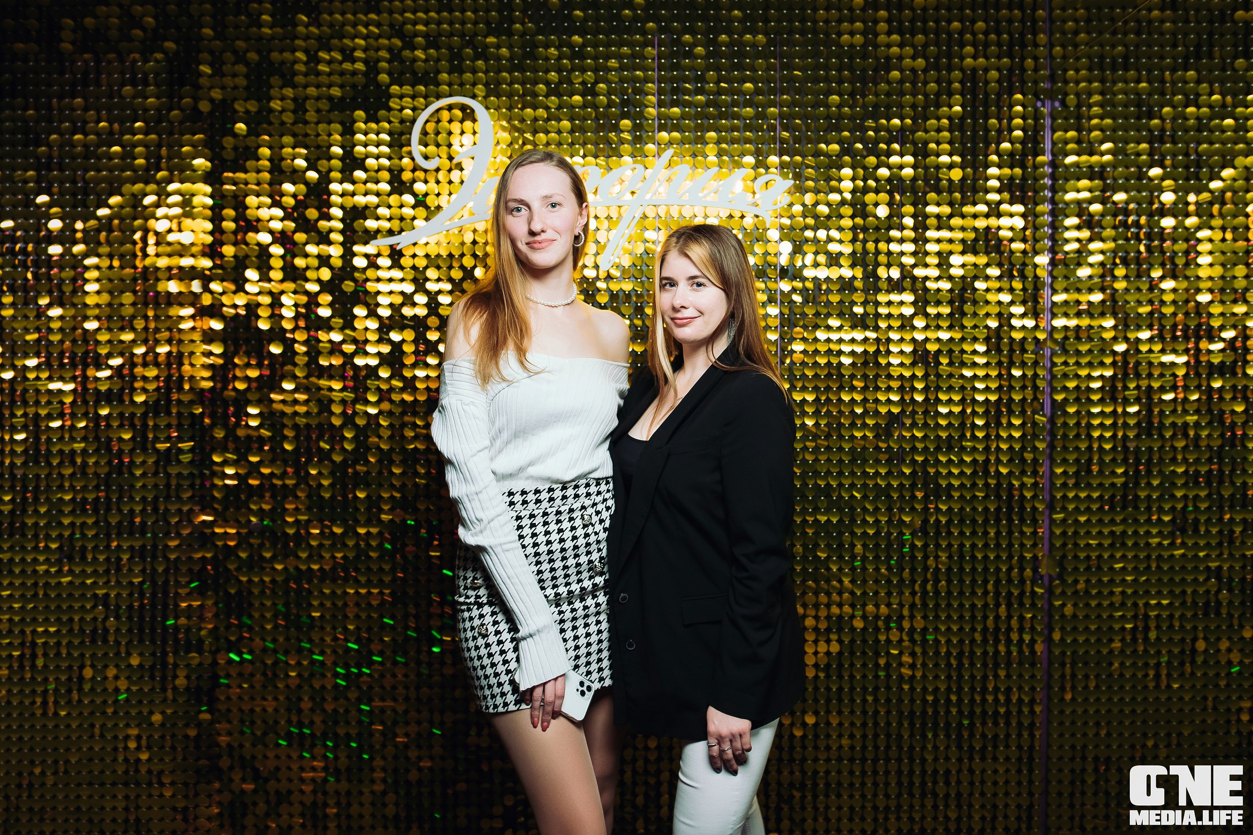 Фоторепортаж из караоке-клуба Эйфория. One Media Life: фоторепортажи, фотоотчеты с мероприятий и заведений