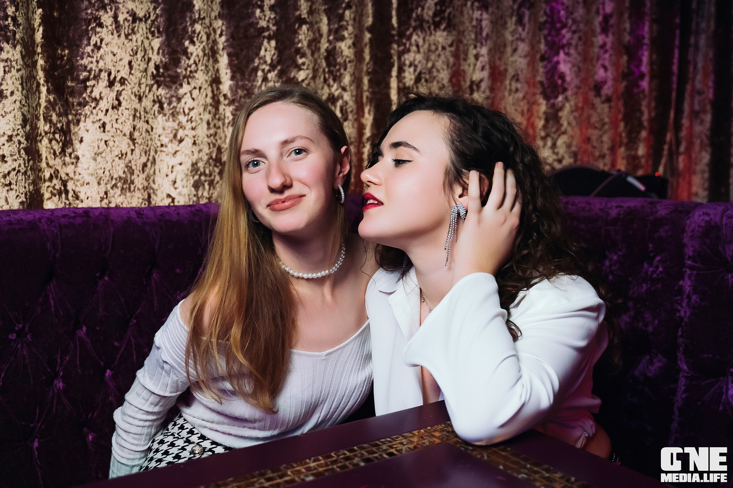 Фоторепортаж из караоке-клуба Эйфория. One Media Life: фоторепортажи, фотоотчеты с мероприятий и заведений