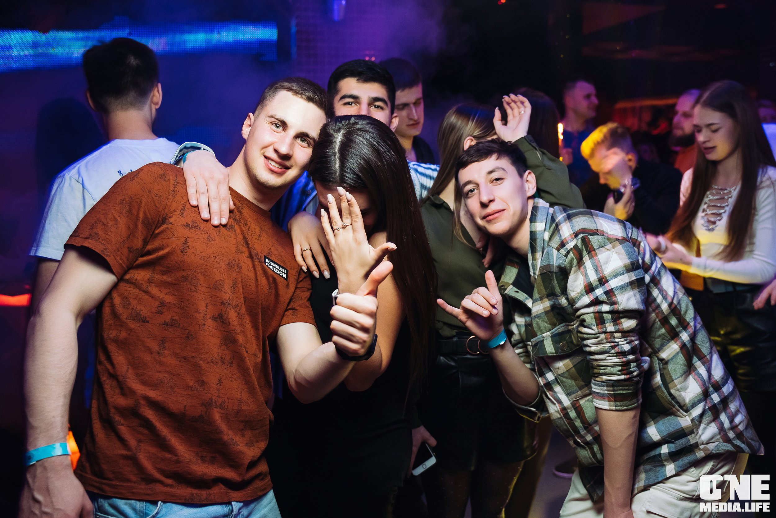 Фоторепортаж из РК Планета. One Media Life: фоторепортажи, фотоотчеты с мероприятий и заведений