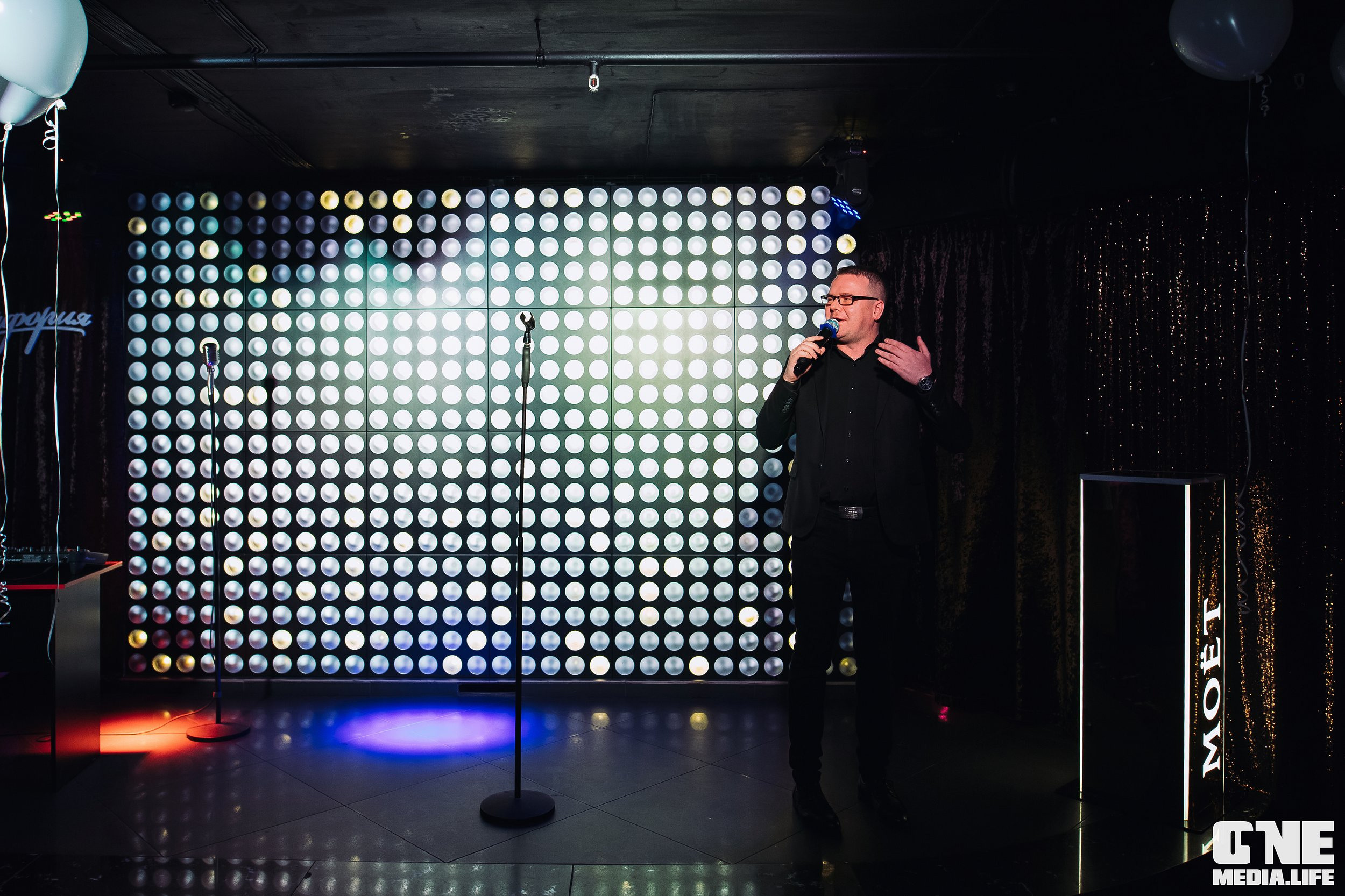 Фоторепортаж из караоке-клуба Эйфория. One Media Life: фоторепортажи, фотоотчеты с мероприятий и заведений