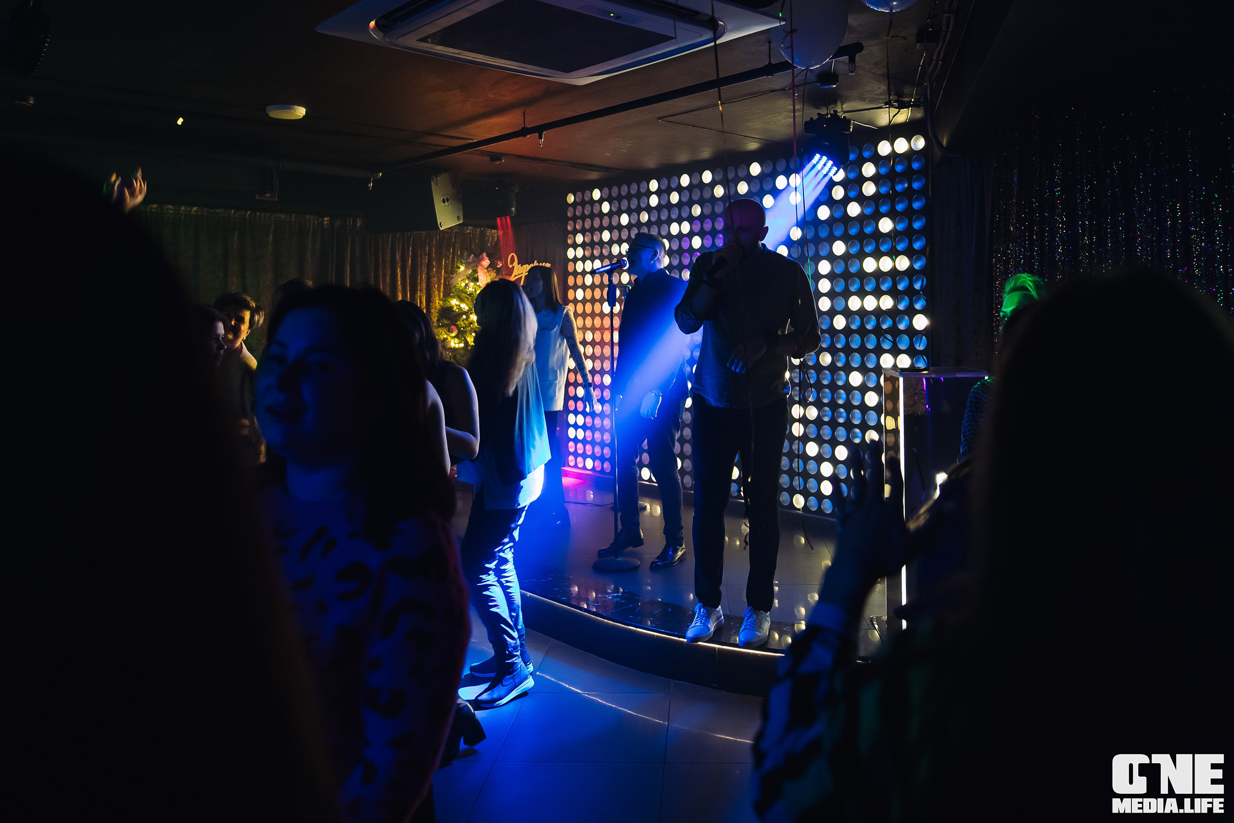 Фоторепортаж из караоке-клуба Эйфория. One Media Life: фоторепортажи, фотоотчеты с мероприятий и заведений