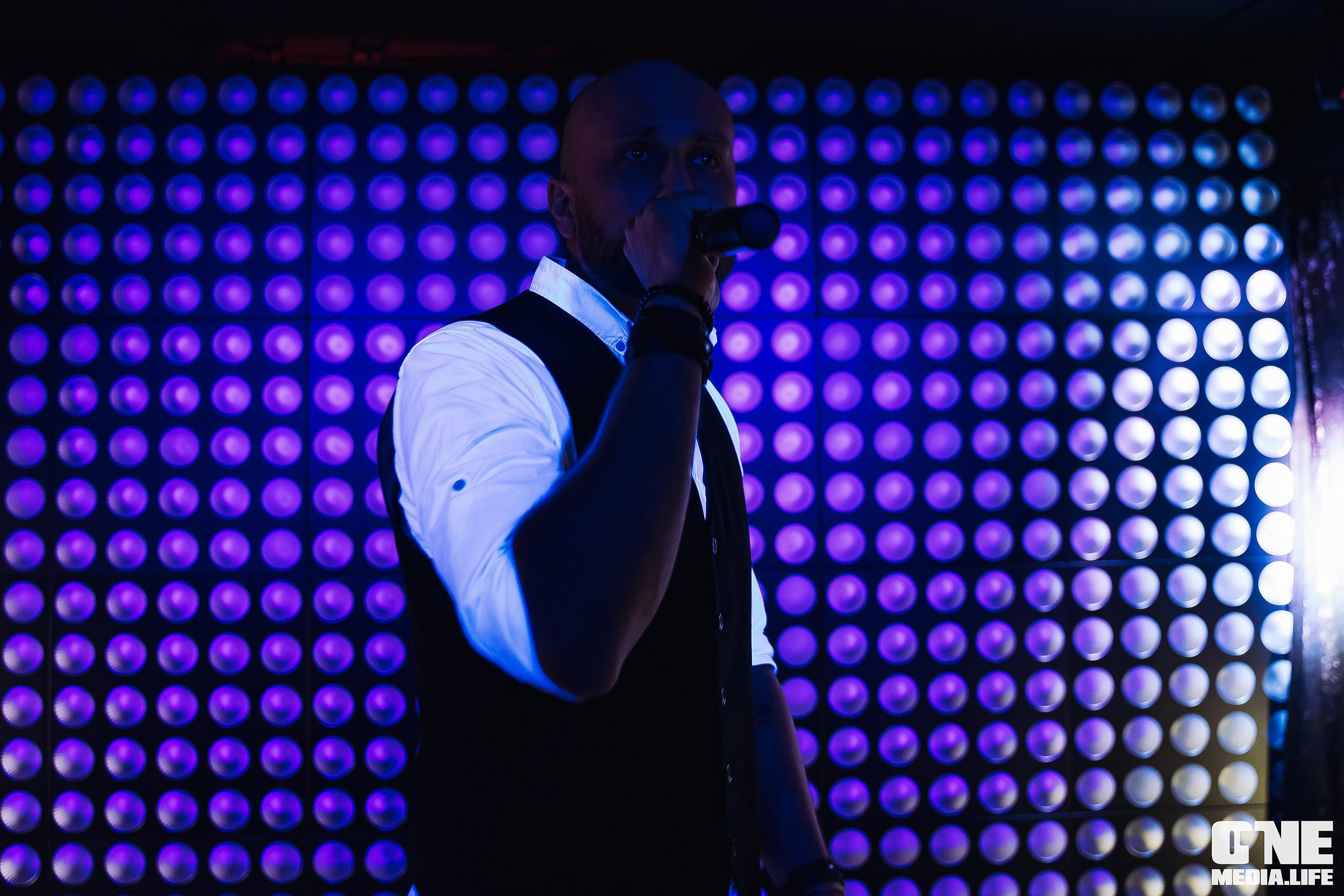 Фоторепортаж из караоке-клуба Эйфория. One Media Life: фоторепортажи, фотоотчеты с мероприятий и заведений