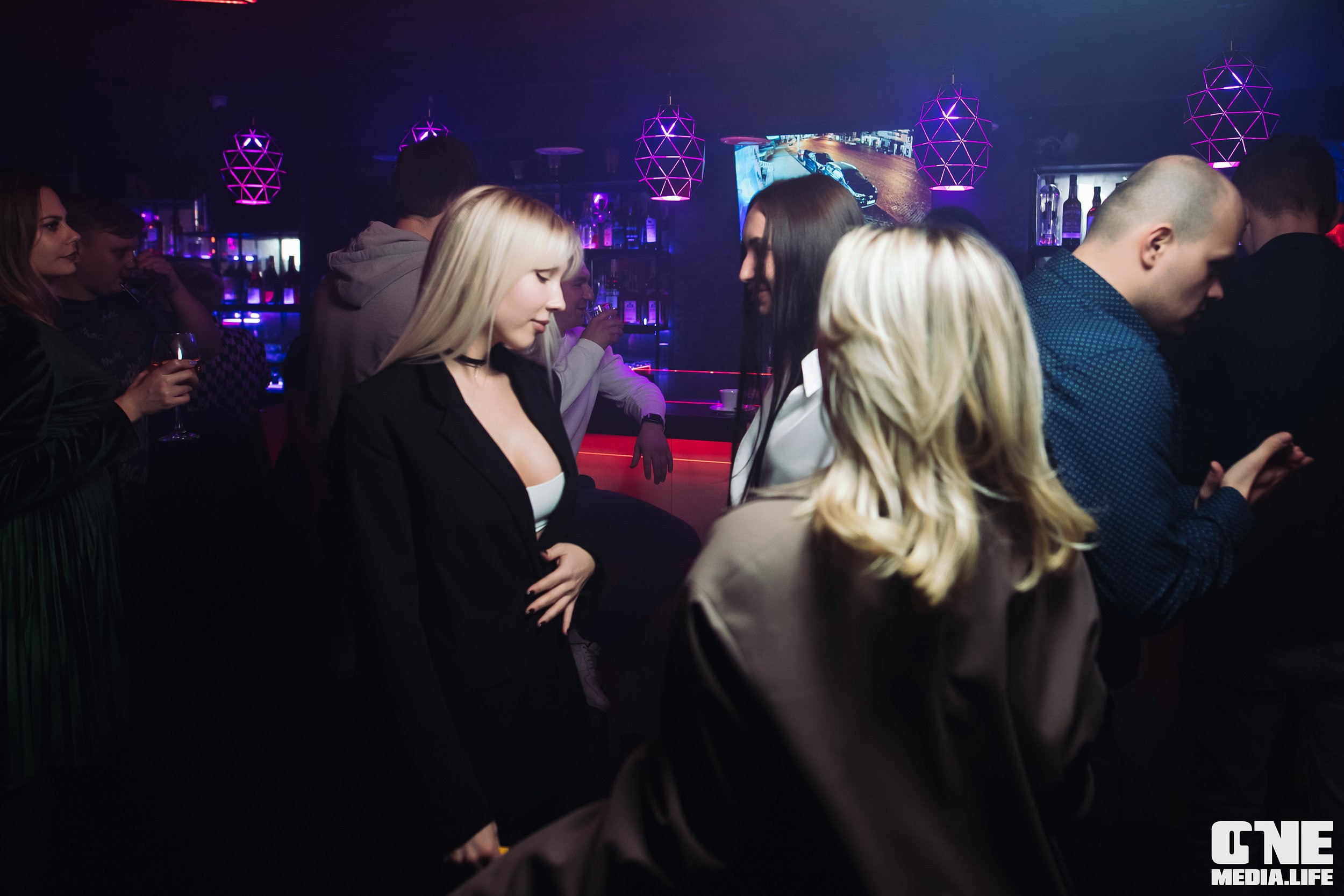Фоторепортаж из бара Secret. One Media Life: фоторепортажи, фотоотчеты с мероприятий и заведений