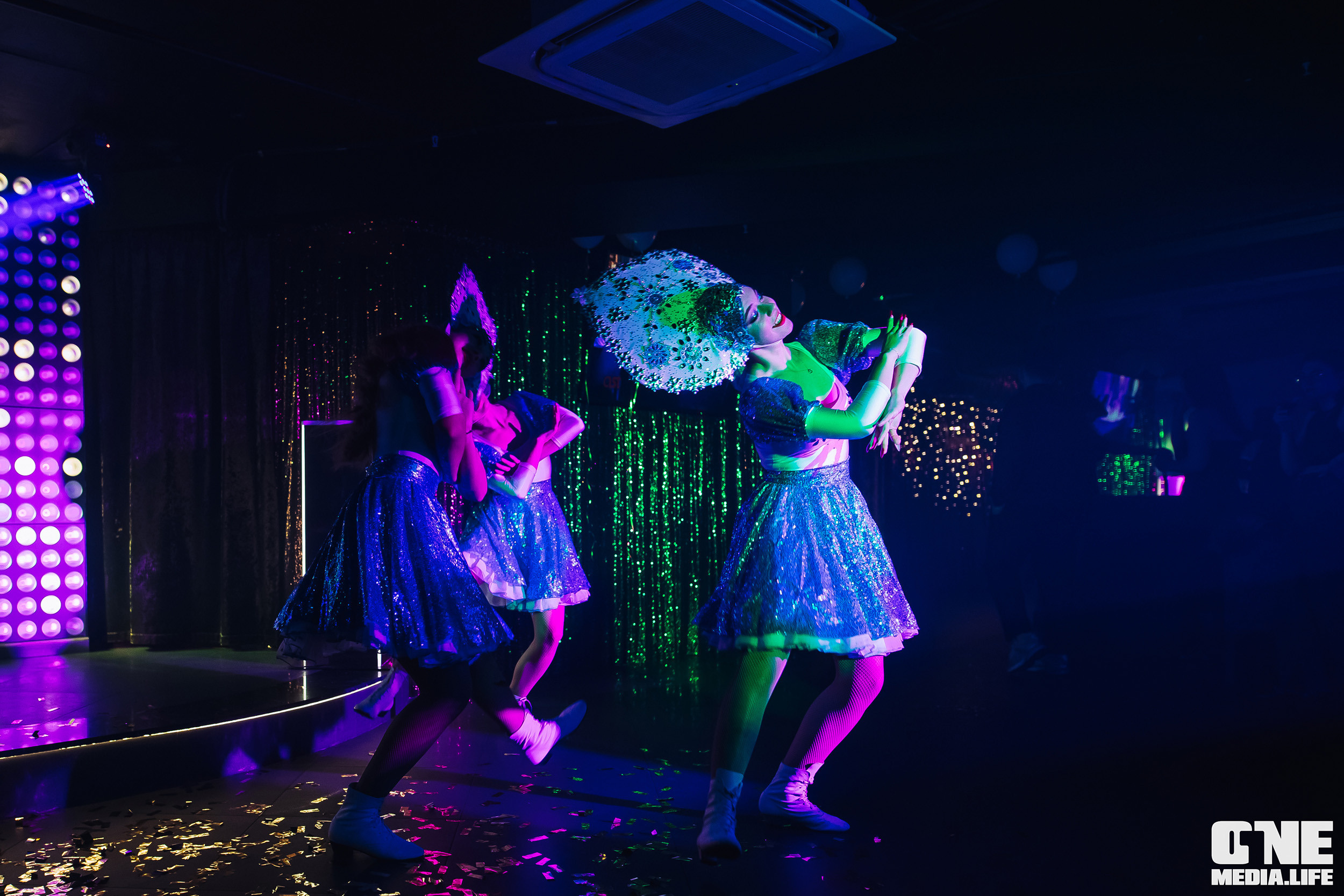 Фоторепортаж из караоке-клуба Эйфория. One Media Life: фоторепортажи, фотоотчеты с мероприятий и заведений