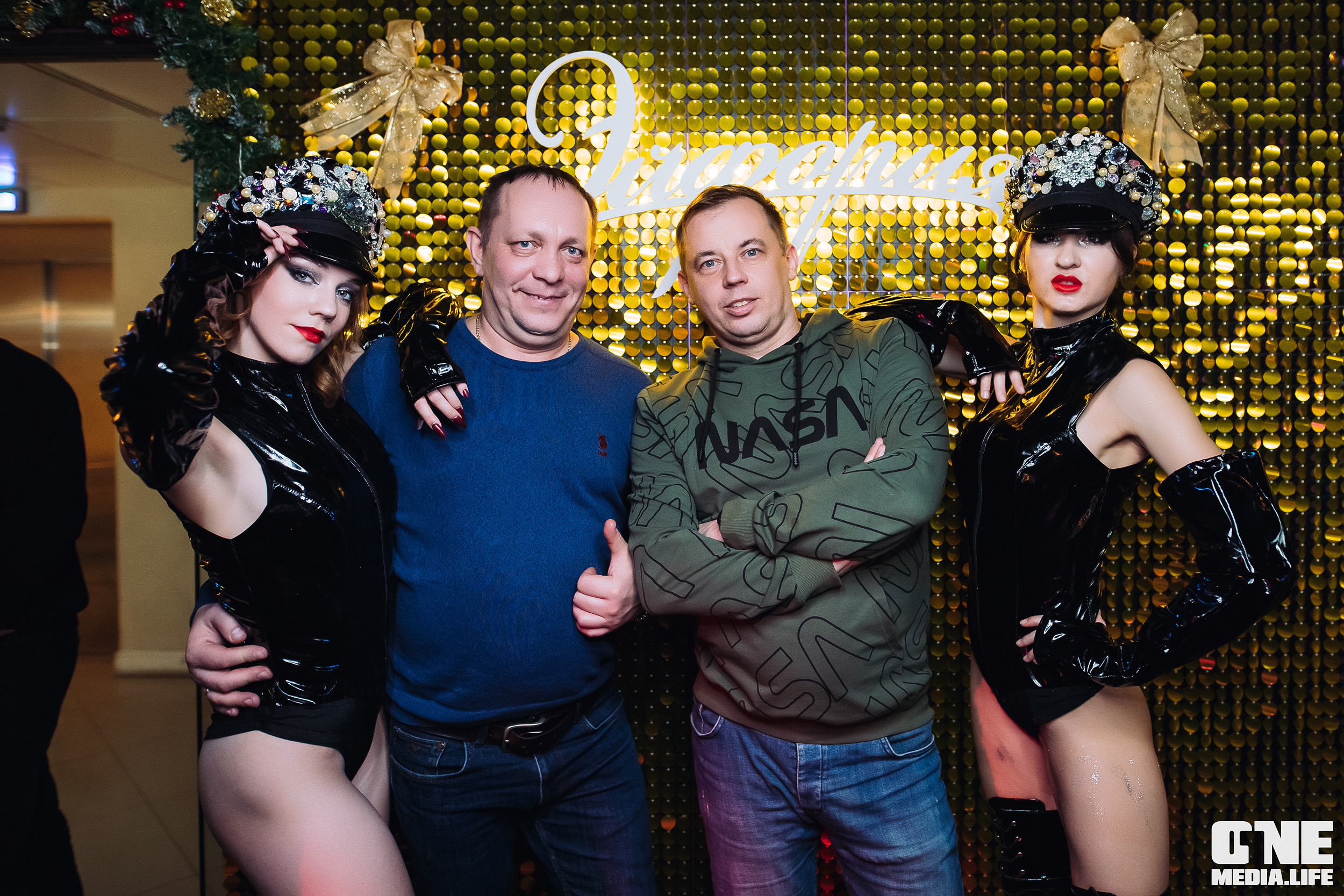 Фоторепортаж из караоке-клуба Эйфория. One Media Life: фоторепортажи, фотоотчеты с мероприятий и заведений