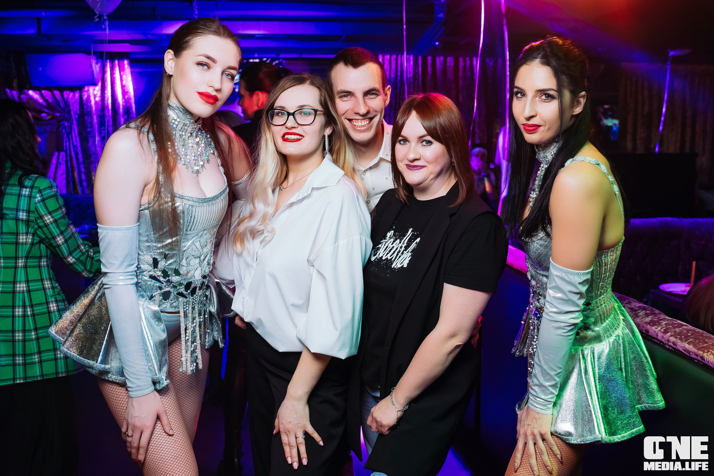 Фоторепортаж из караоке-клуба Эйфория. One Media Life: фоторепортажи, фотоотчеты с мероприятий и заведений