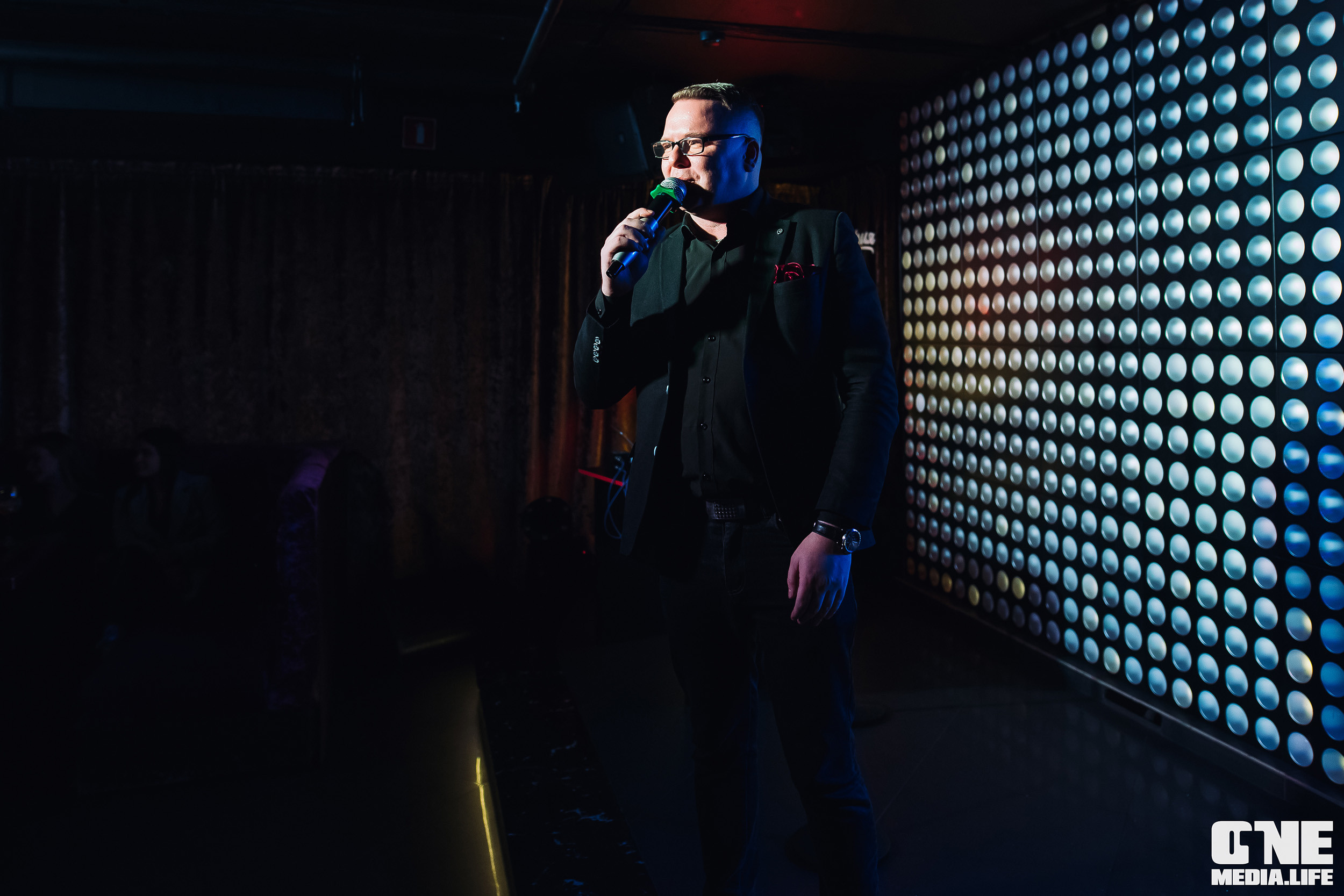 Фоторепортаж из караоке-клуба Эйфория. One Media Life: фоторепортажи, фотоотчеты с мероприятий и заведений