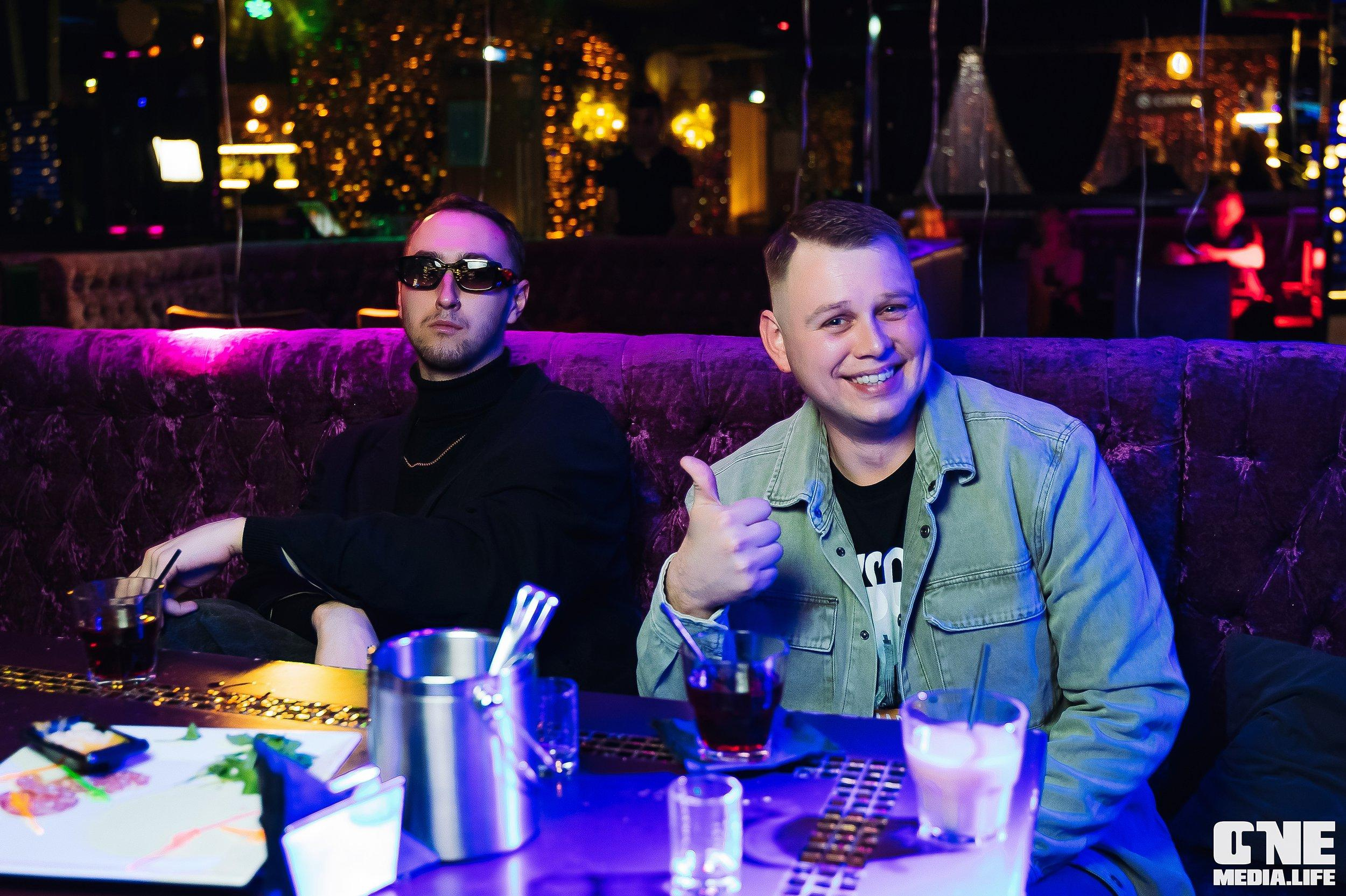 Фоторепортаж из караоке-клуба Эйфория. One Media Life: фоторепортажи, фотоотчеты с мероприятий и заведений