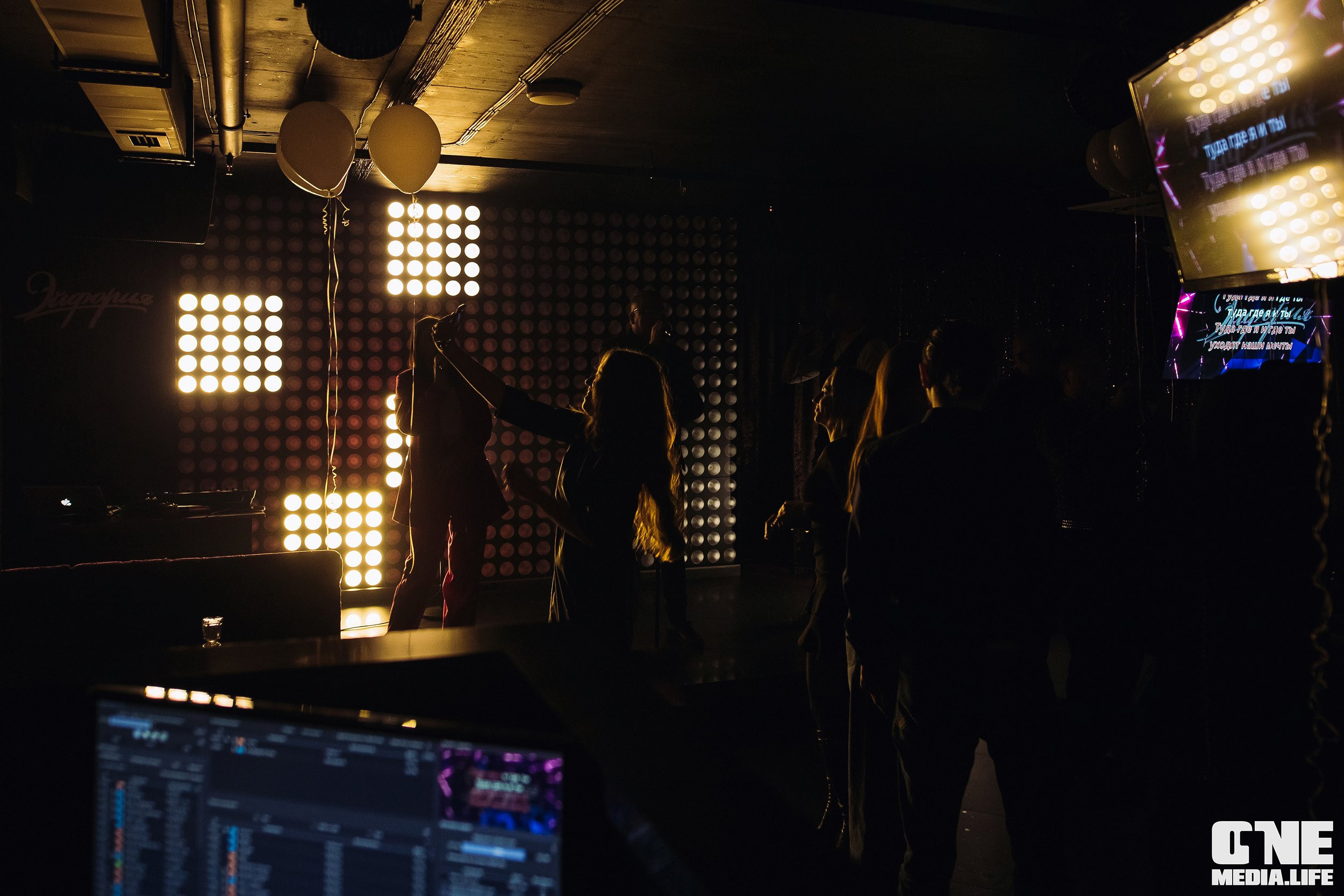 Фоторепортаж из караоке-клуба Эйфория. One Media Life: фоторепортажи, фотоотчеты с мероприятий и заведений