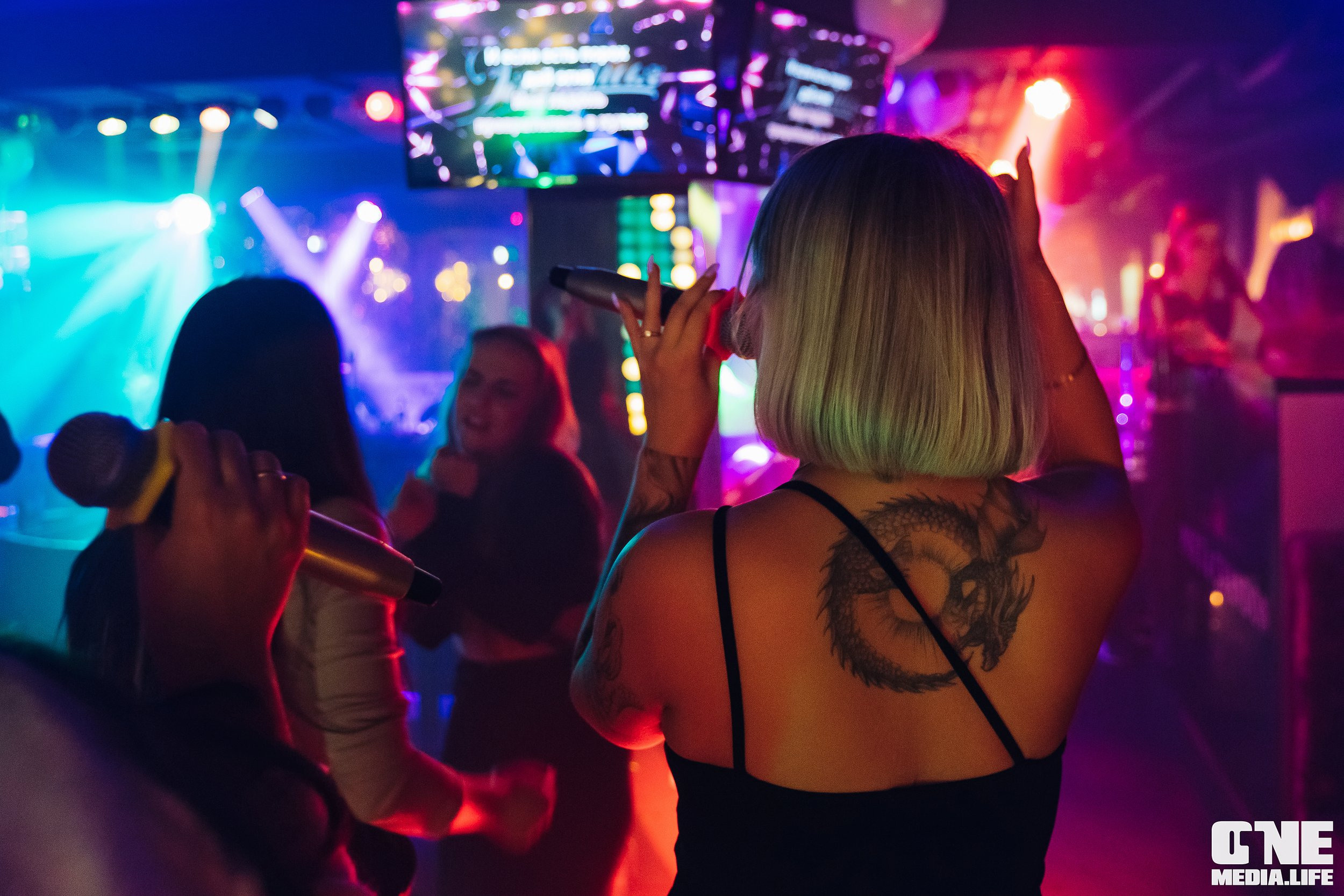 Фоторепортаж из караоке-клуба Эйфория. One Media Life: фоторепортажи, фотоотчеты с мероприятий и заведений