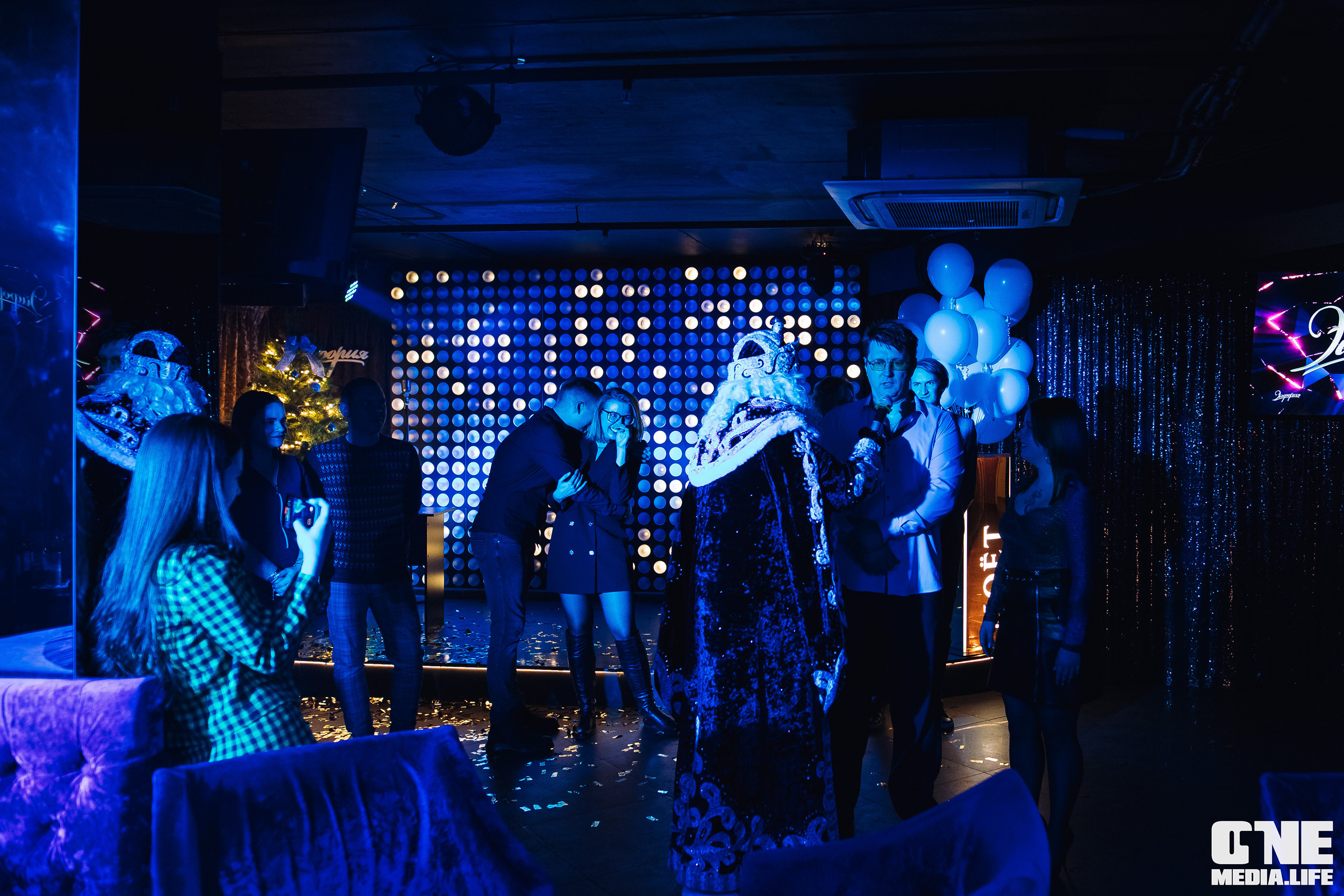 Фоторепортаж из караоке-клуба Эйфория. One Media Life: фоторепортажи, фотоотчеты с мероприятий и заведений