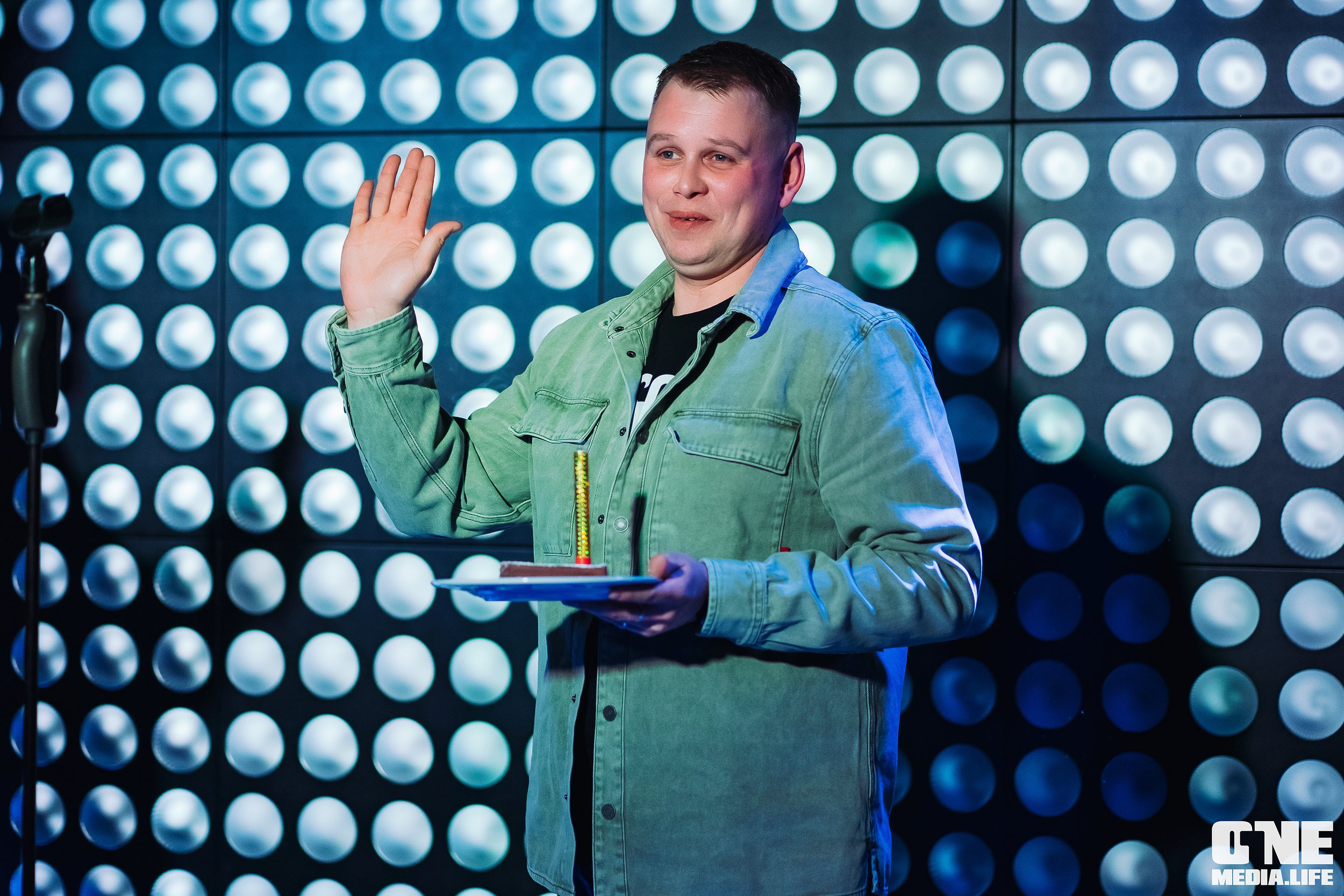 Фоторепортаж из караоке-клуба Эйфория. One Media Life: фоторепортажи, фотоотчеты с мероприятий и заведений