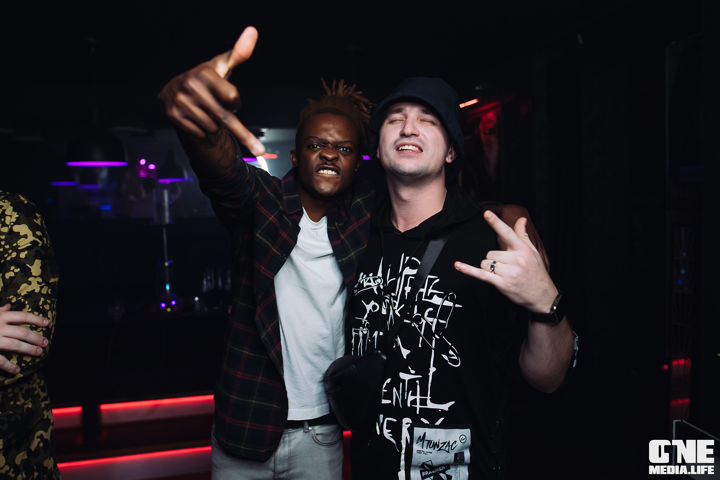 Фоторепортаж из Secret night club. One Media Life: фоторепортажи, фотоотчеты с мероприятий и заведений