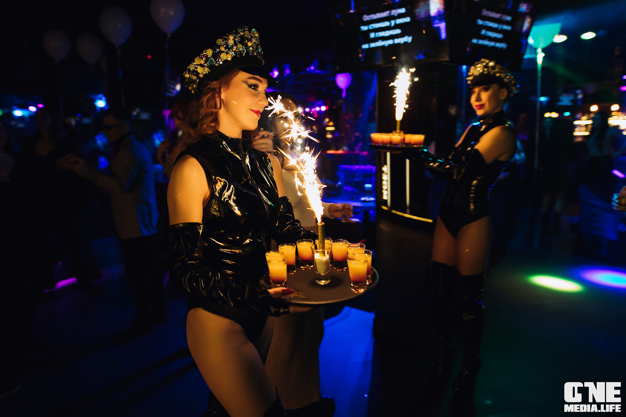 Фоторепортаж из караоке-клуба Эйфория. One Media Life: фоторепортажи, фотоотчеты с мероприятий и заведений