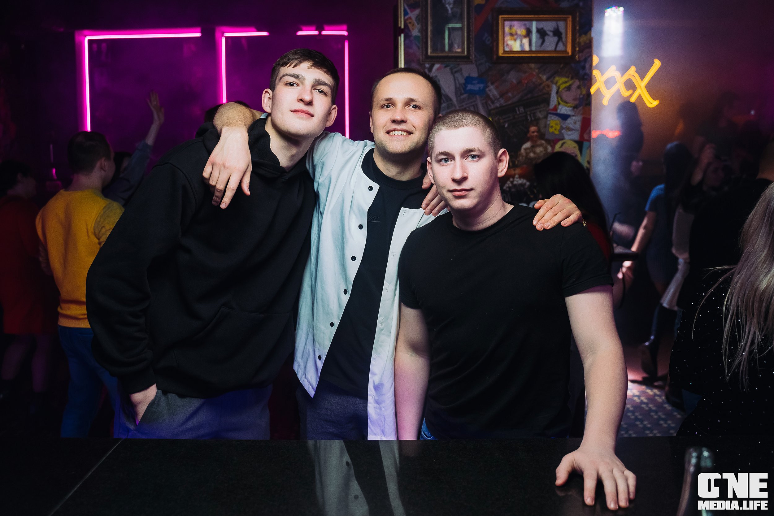Фоторепортаж из Экстрим бара XxxX. One Media Life: фоторепортажи, фотоотчеты с мероприятий и заведений