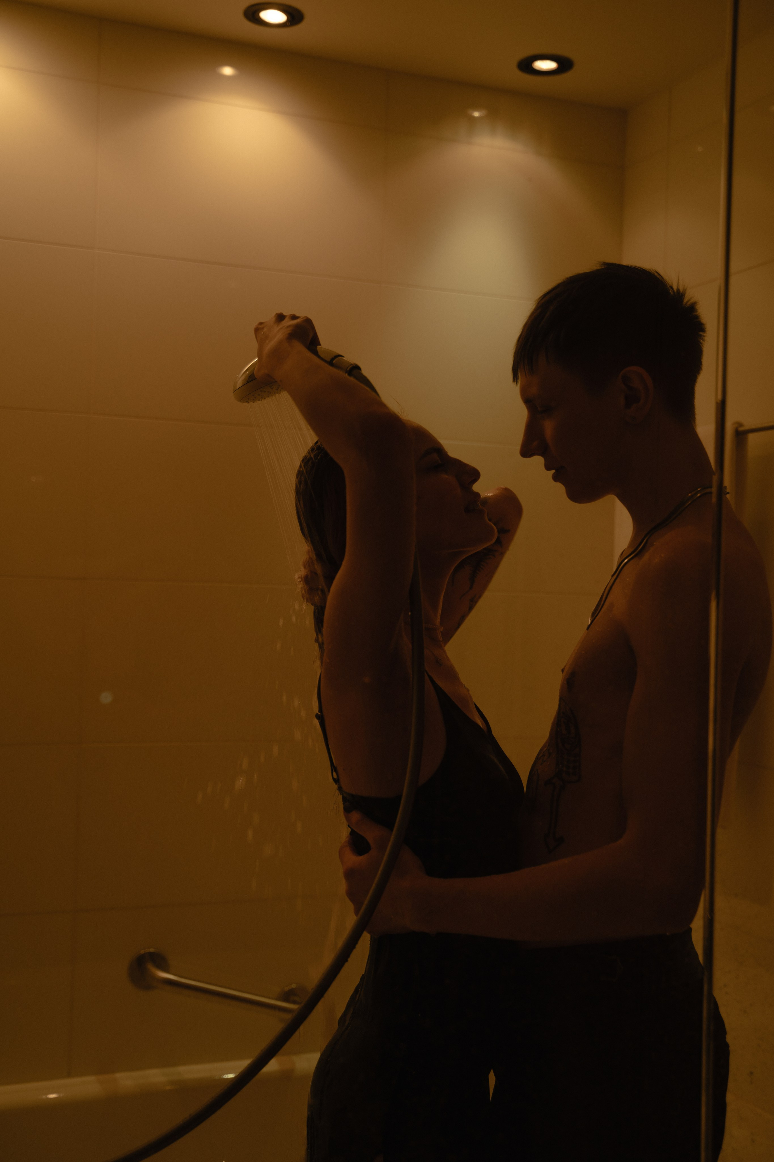 Камерная свадьба. Фотограф Алматы