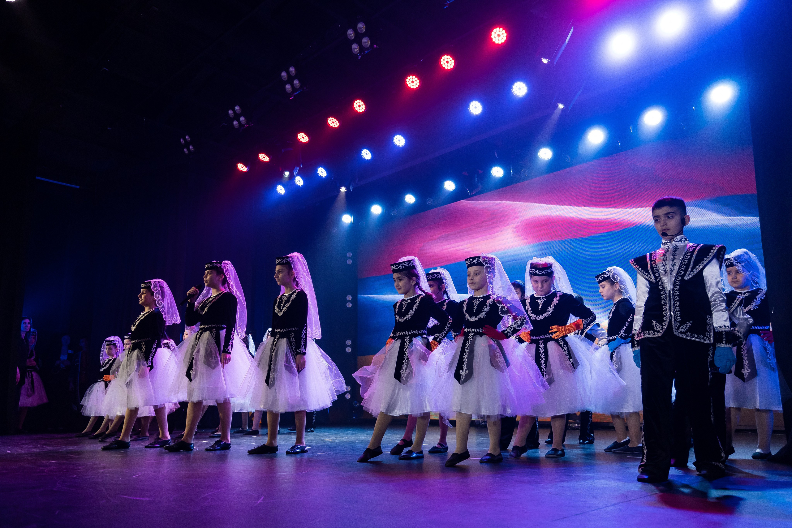 Фотосъемка сольного концерта в честь 18-летия Армстайл. Портретный и репортажный фотограф в Санкт-Петербурге | Валерия Кайряк