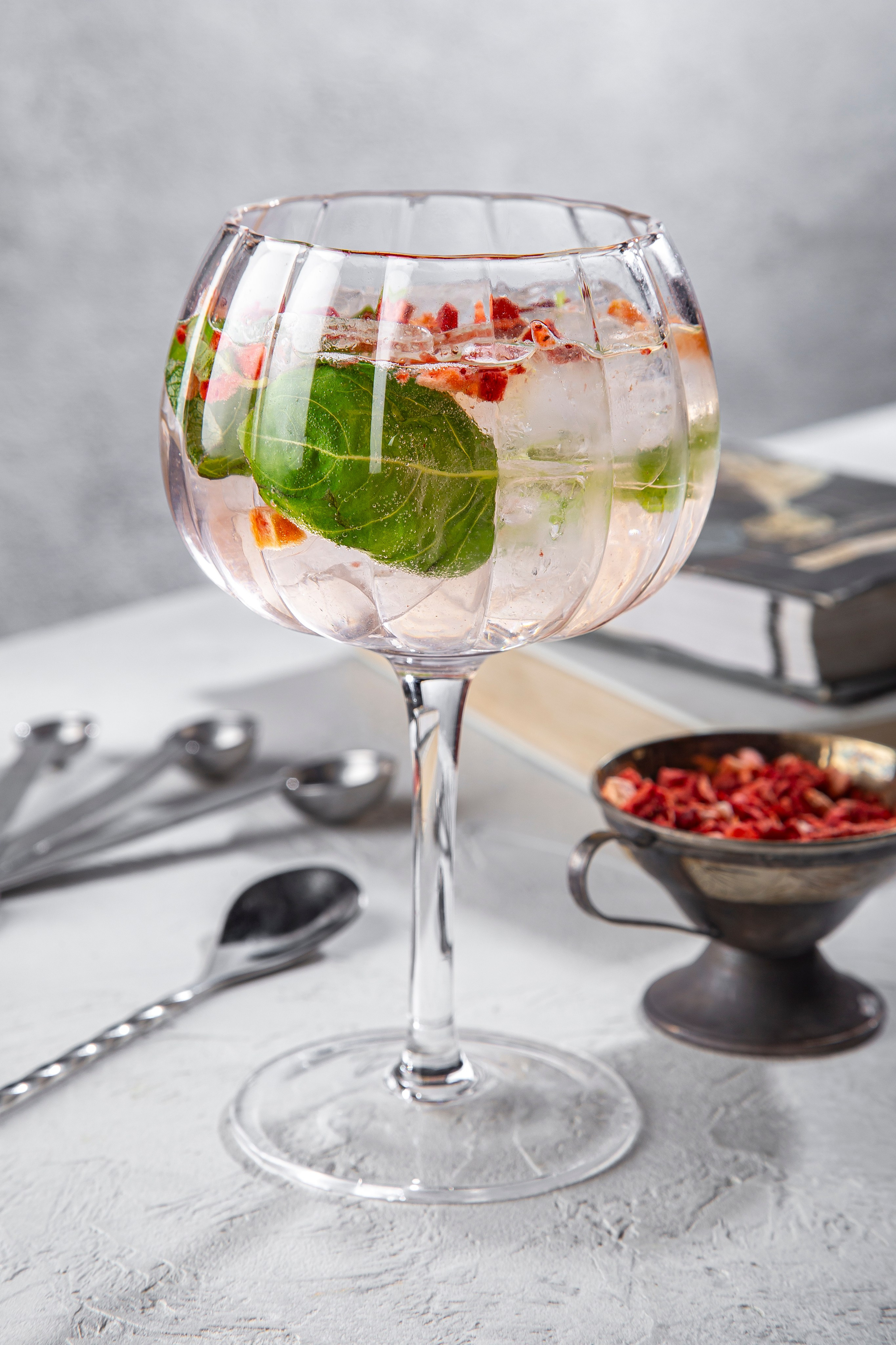 Коктейли для сайта ликеро-водочного завода «Саранский». Фуд фотограф и видеограф в Москве Крепких Сергей