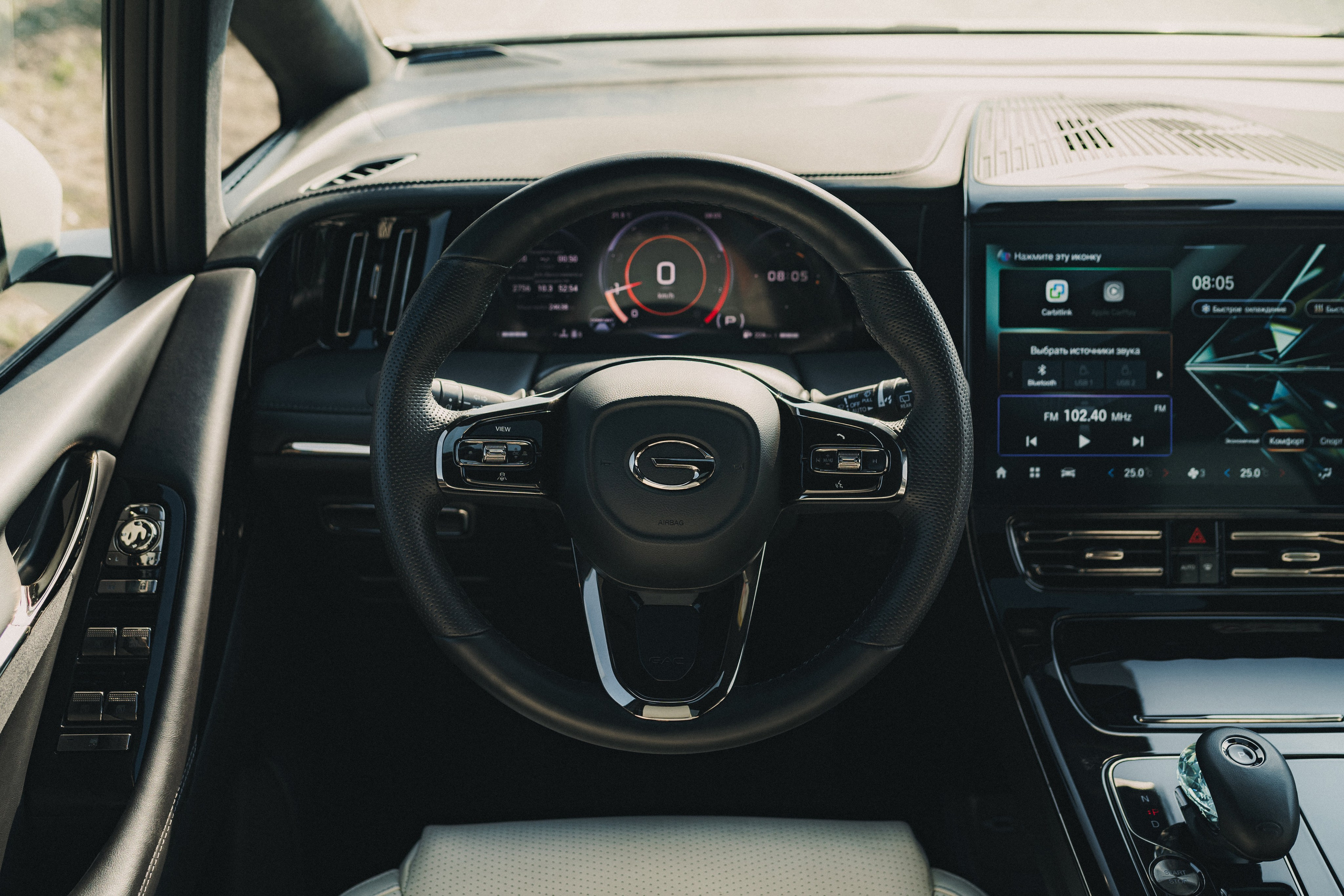 Сотрудничество с GAC Motor. Флагманы модельного ряда 2025: M8 & GS8 Dragon HEV. Фотограф Илья К. в Москве