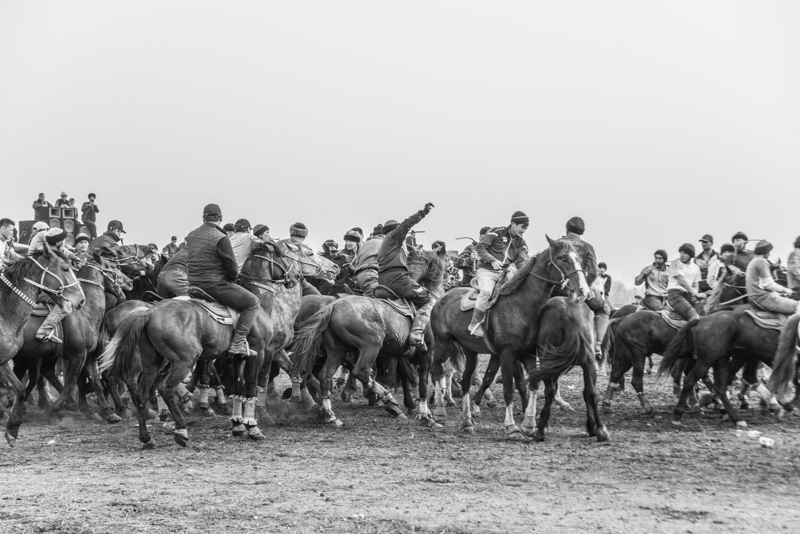 битва на лошадях за козлиную тушу узбекистан