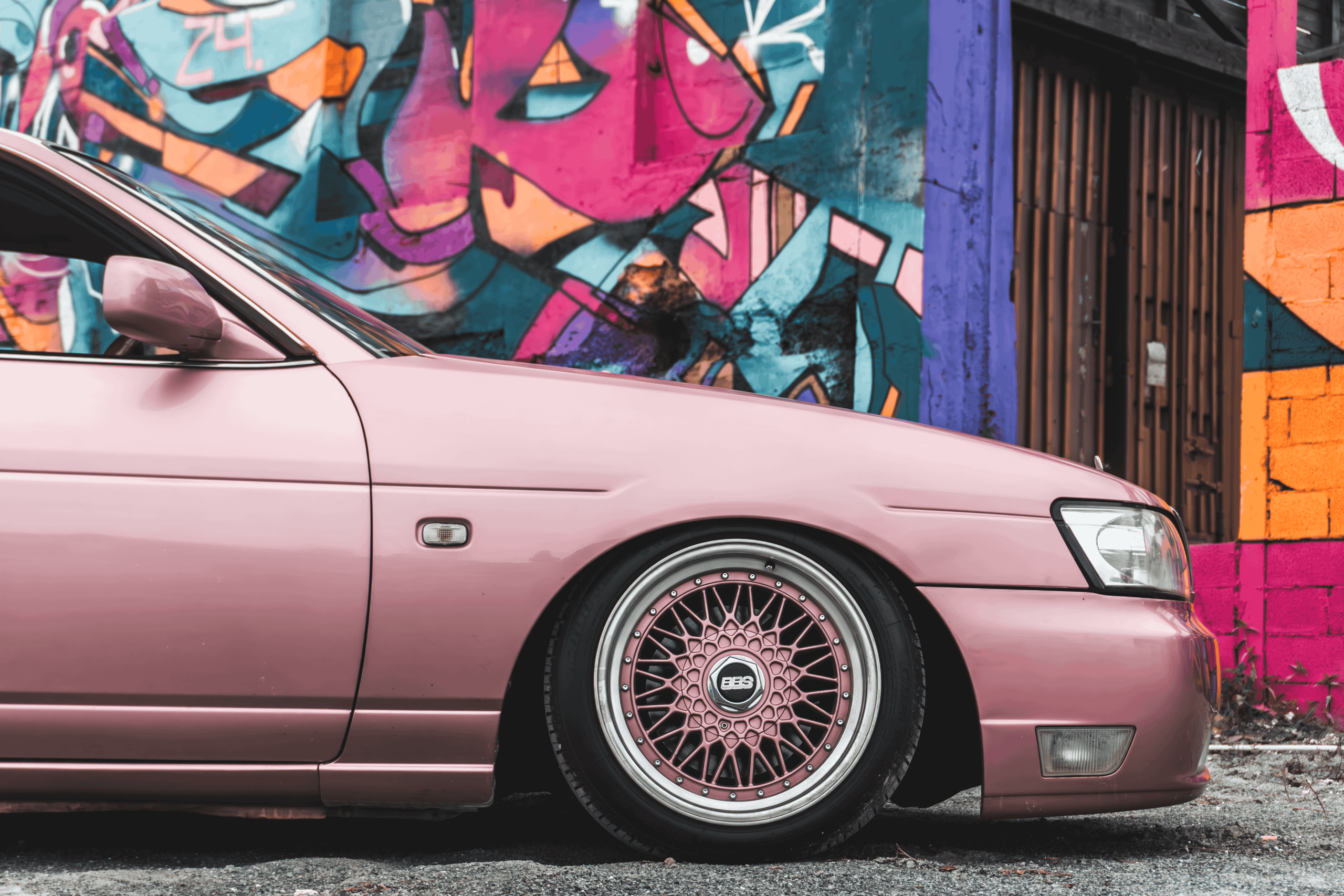 Nissan Laurel C35: на розовых движениях