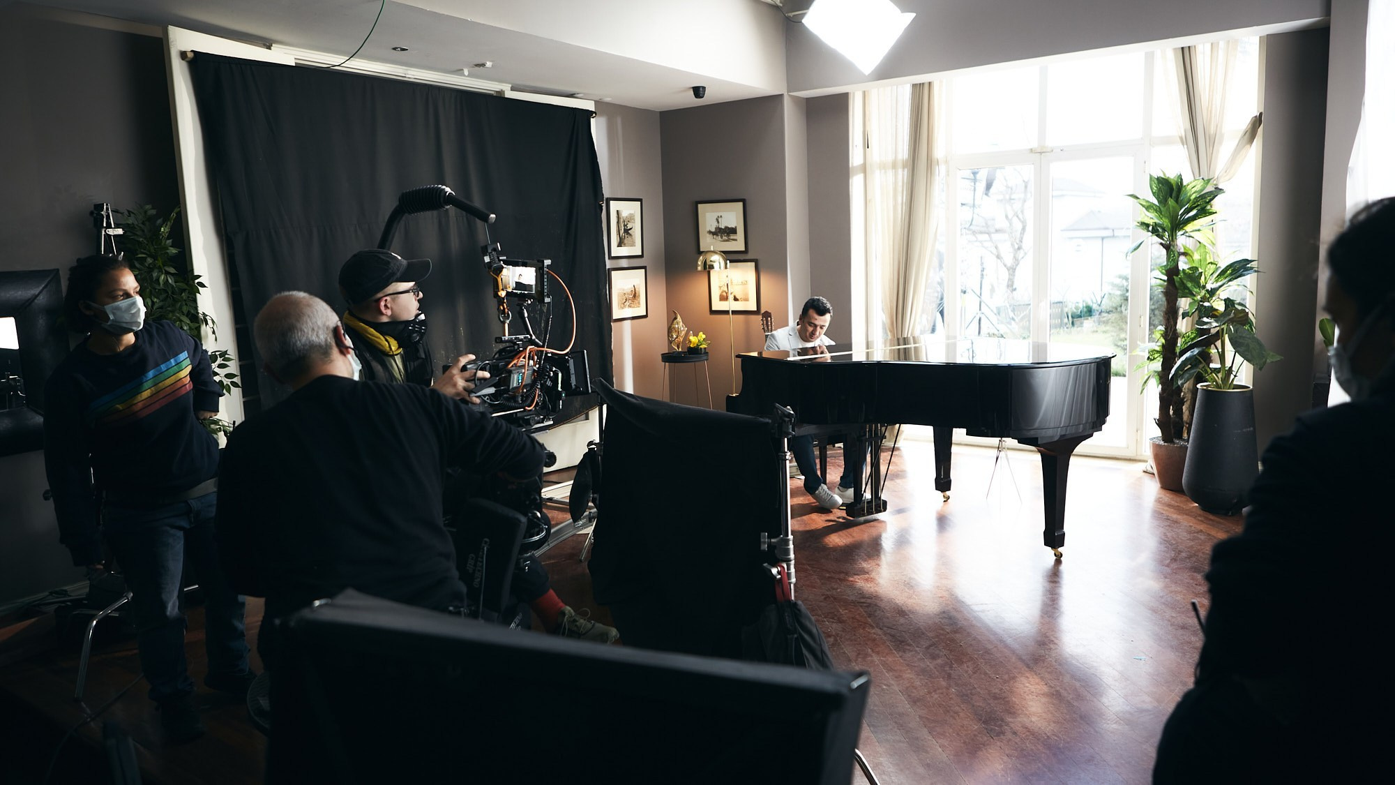 Фотограф на съёмке рекламы Билайн — бэкстейдж и закулисье. Репортажный фотограф в Москве — Дмитрий Тарасов | Съёмка мероприятий, концертов, корпоративов