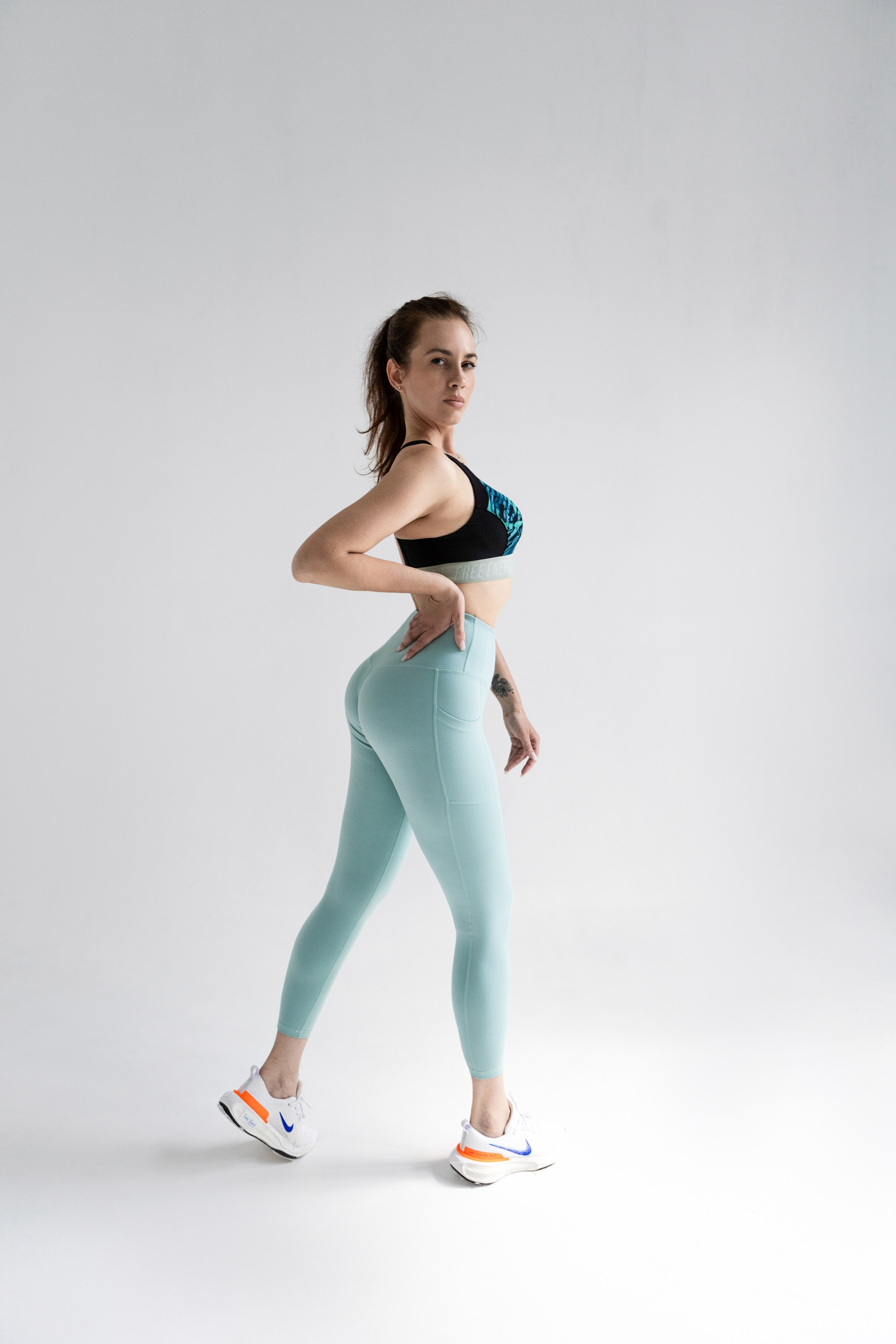 Фотосъемка для маркетплейсов с моделью. Индивидуальный и свадебный фотограф в Нижнем Новгороде Трушина Кристина