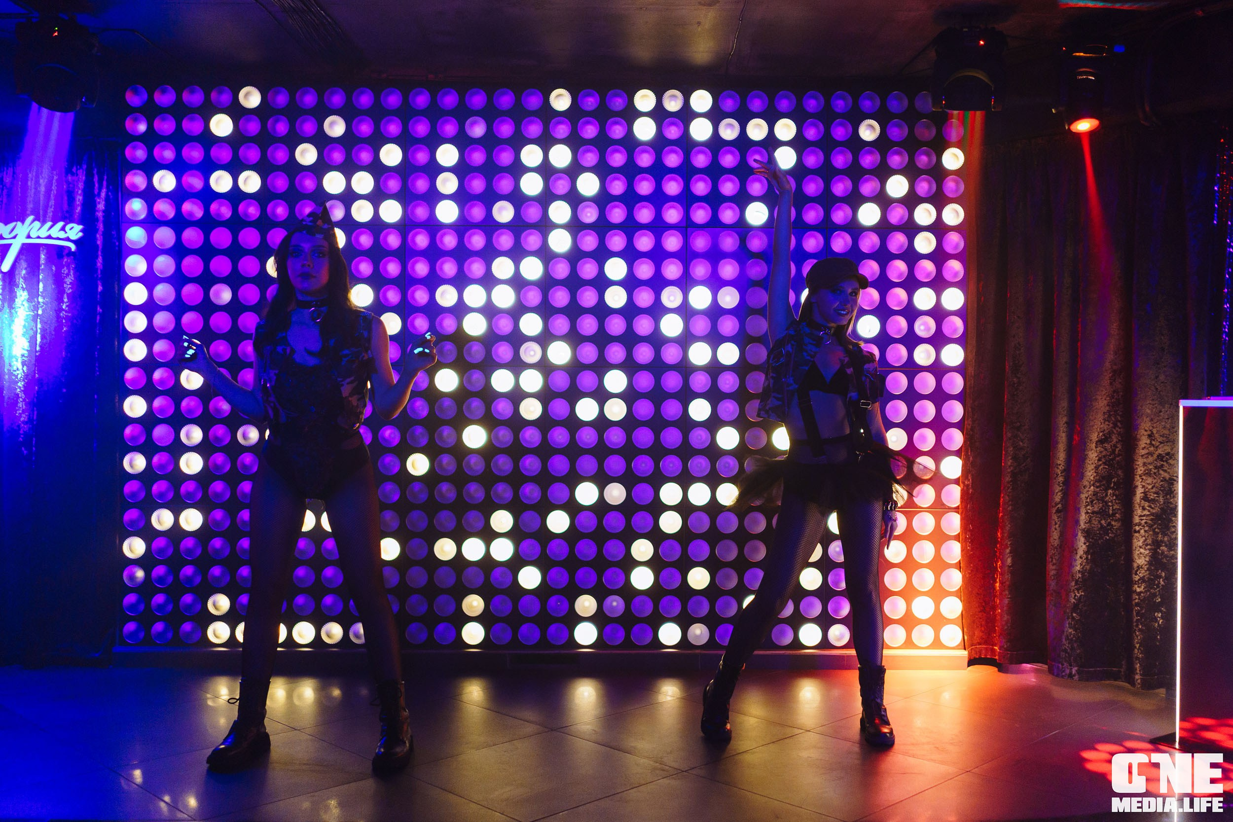 Фоторепортаж из караоке-клуба Эйфория. One Media Life: фоторепортажи, фотоотчеты с мероприятий и заведений