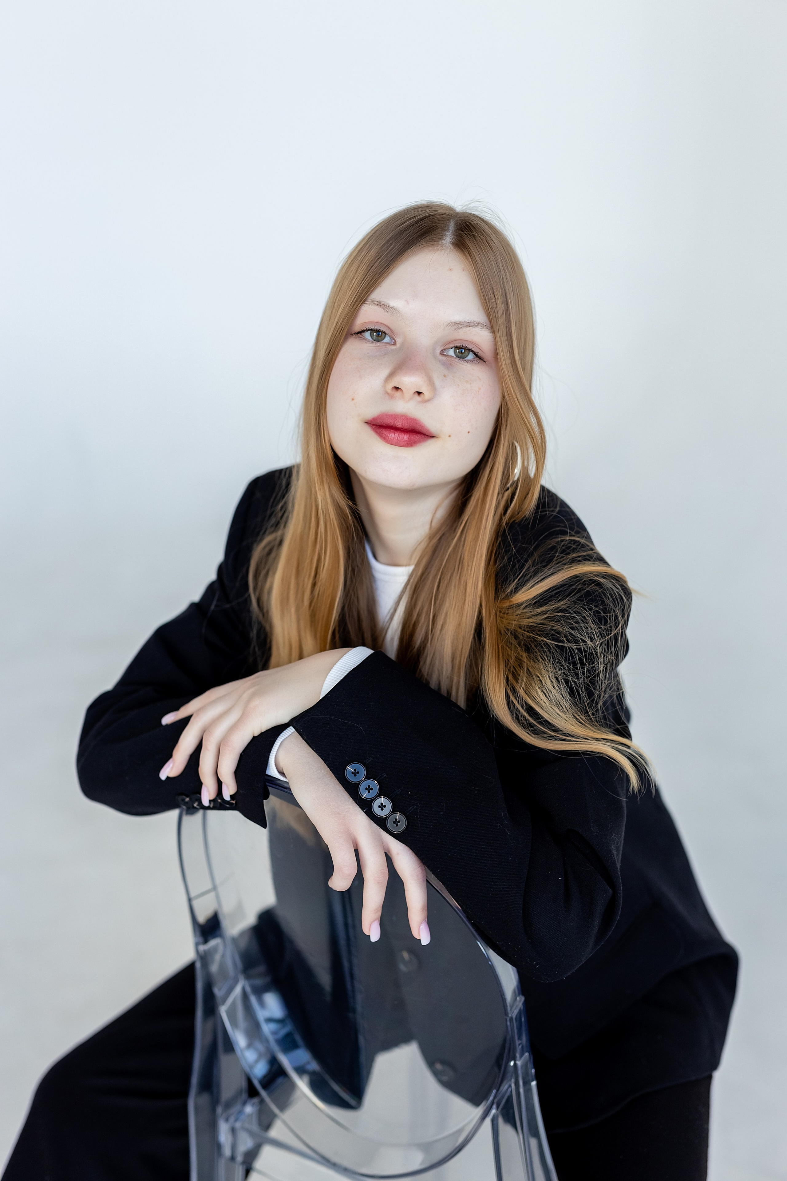 Школа 71, 9 класс. Владивосток. Стильный выпускной альбом Владивосток фотограф Вероника Мигачева