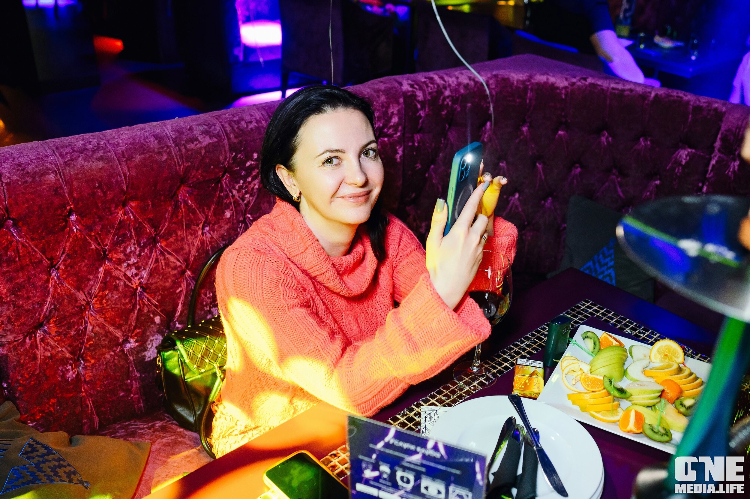 Фоторепортаж из караоке-клубе Эйфория. One Media Life: фоторепортажи, фотоотчеты с мероприятий и заведений