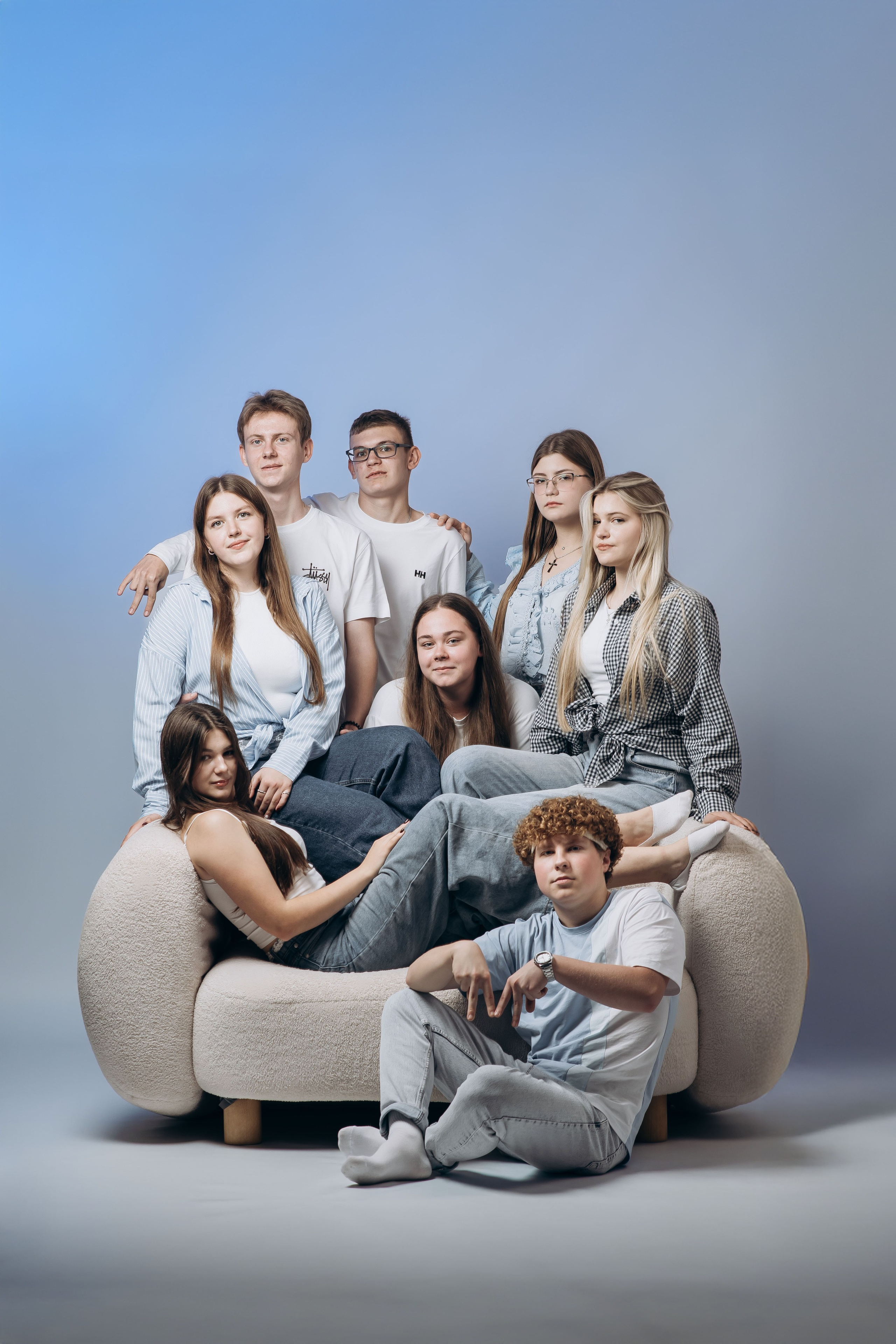 Выпускной альбом Воронеж | Студия выпускных альбомов Ностальгия