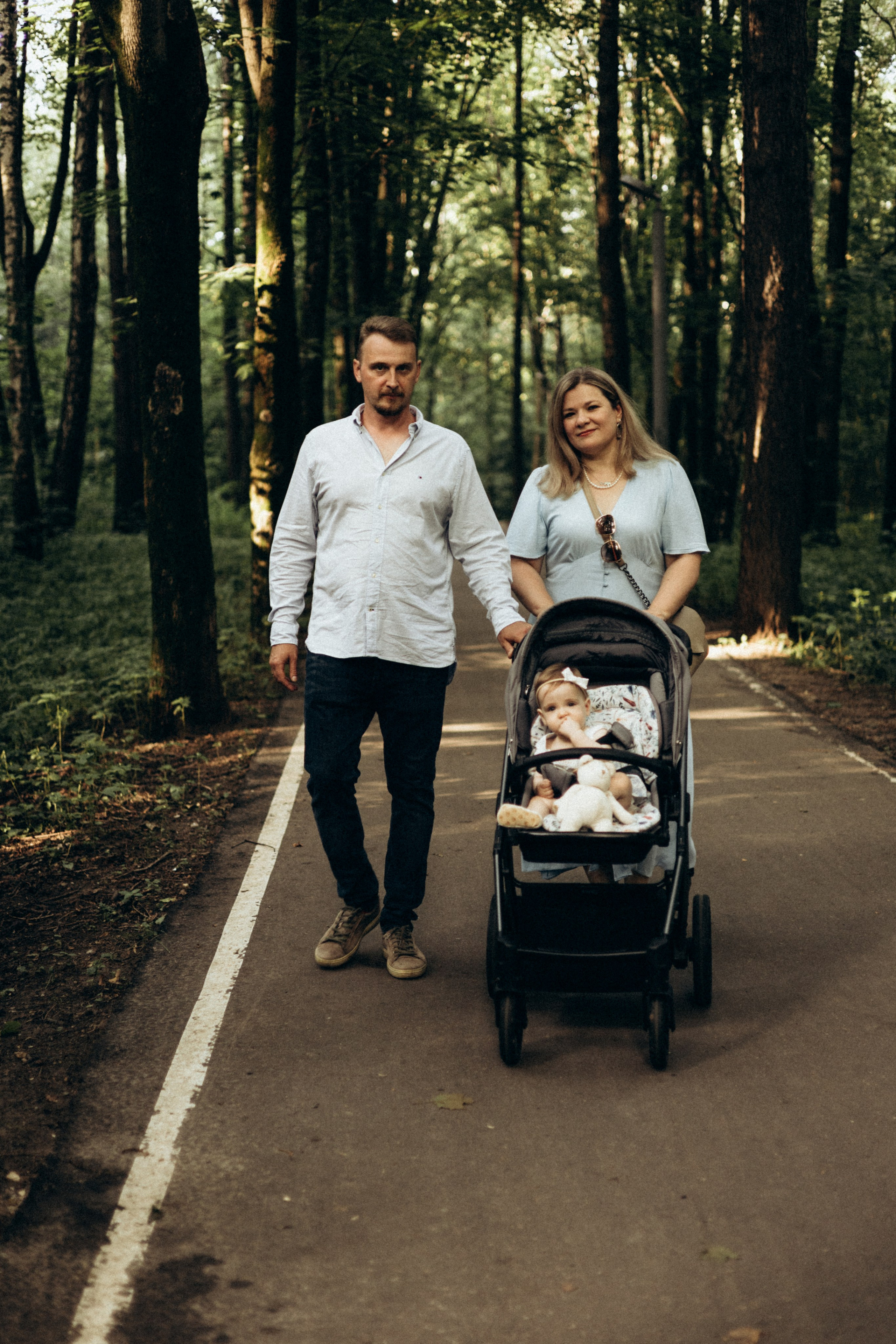 Семейная фотосессия на годик ребенка