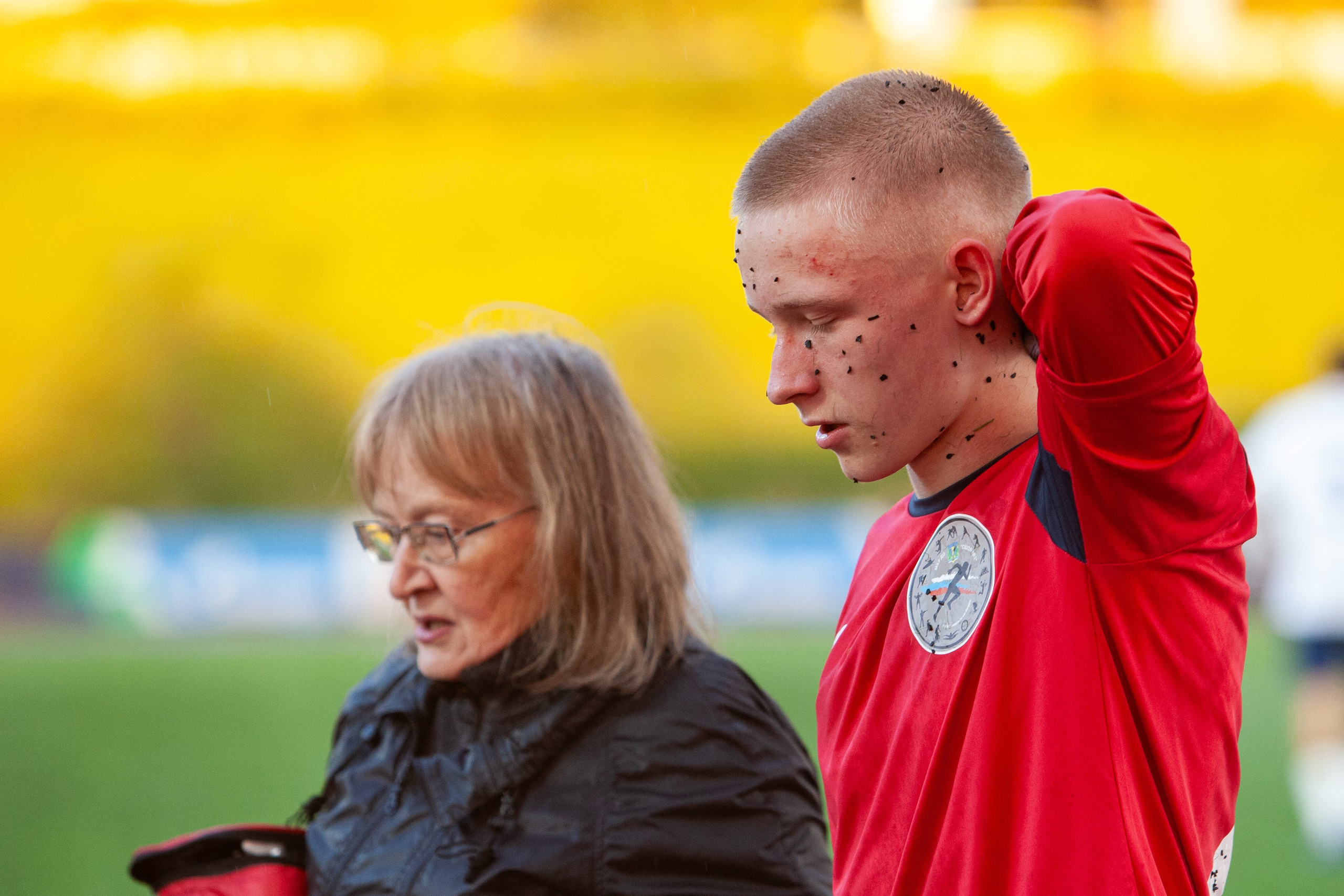 Матч юношеской футбольной лиги между командами СШ «Сахалин» и «СШОР № 1» (Комсомольск-на-Амуре) (U-18). Кутузов Евгений Фотограф в Южно-Сахалинске