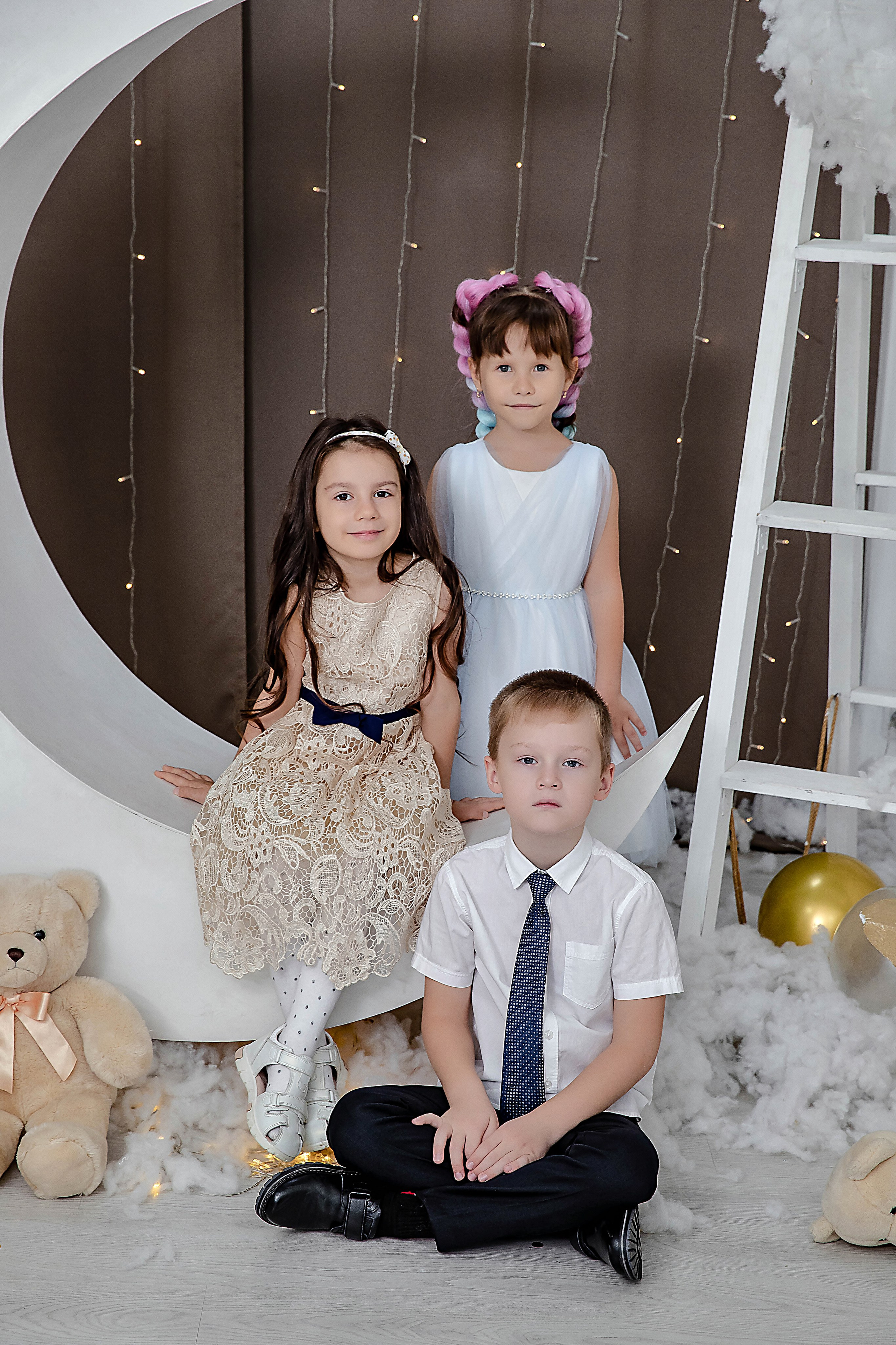 Выпускные (школьные) альбомы (книги) в Ростове-на-Дону. Современные Выпускные Альбомы в Ростове-на-Дону