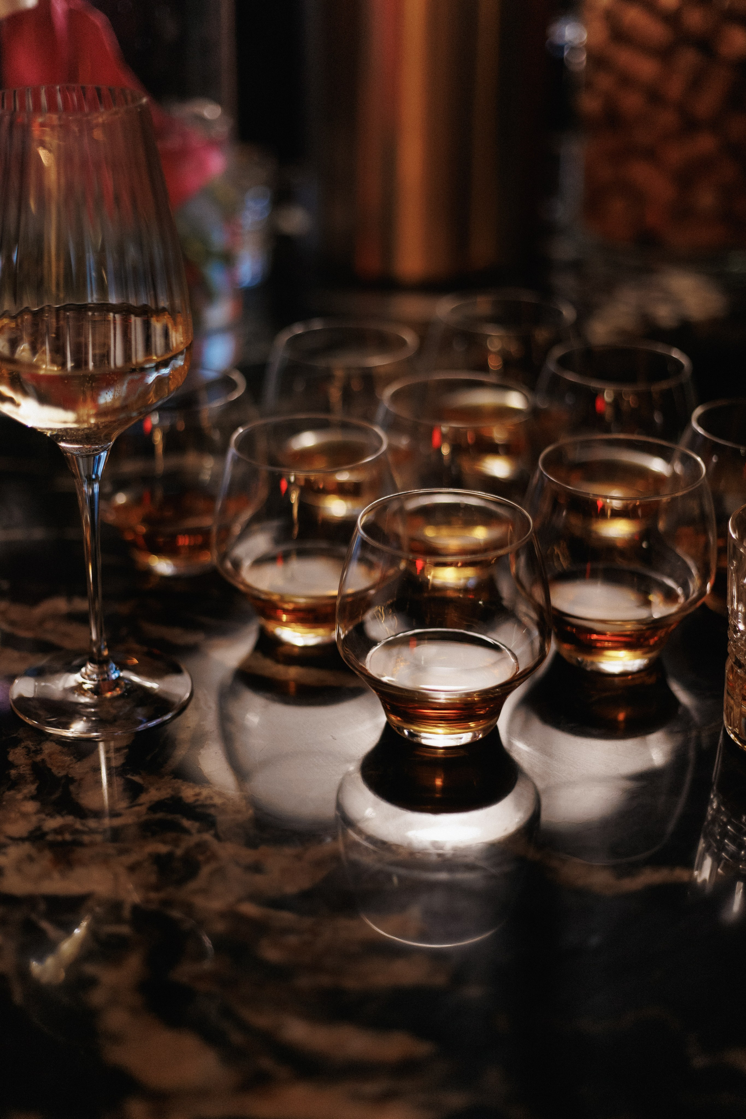 B.DAY PARTY ЖУРНАЛА •G. СВОИ. ФОТООТЧЕТЫ-СОБЫТИЯ-МЕСТА