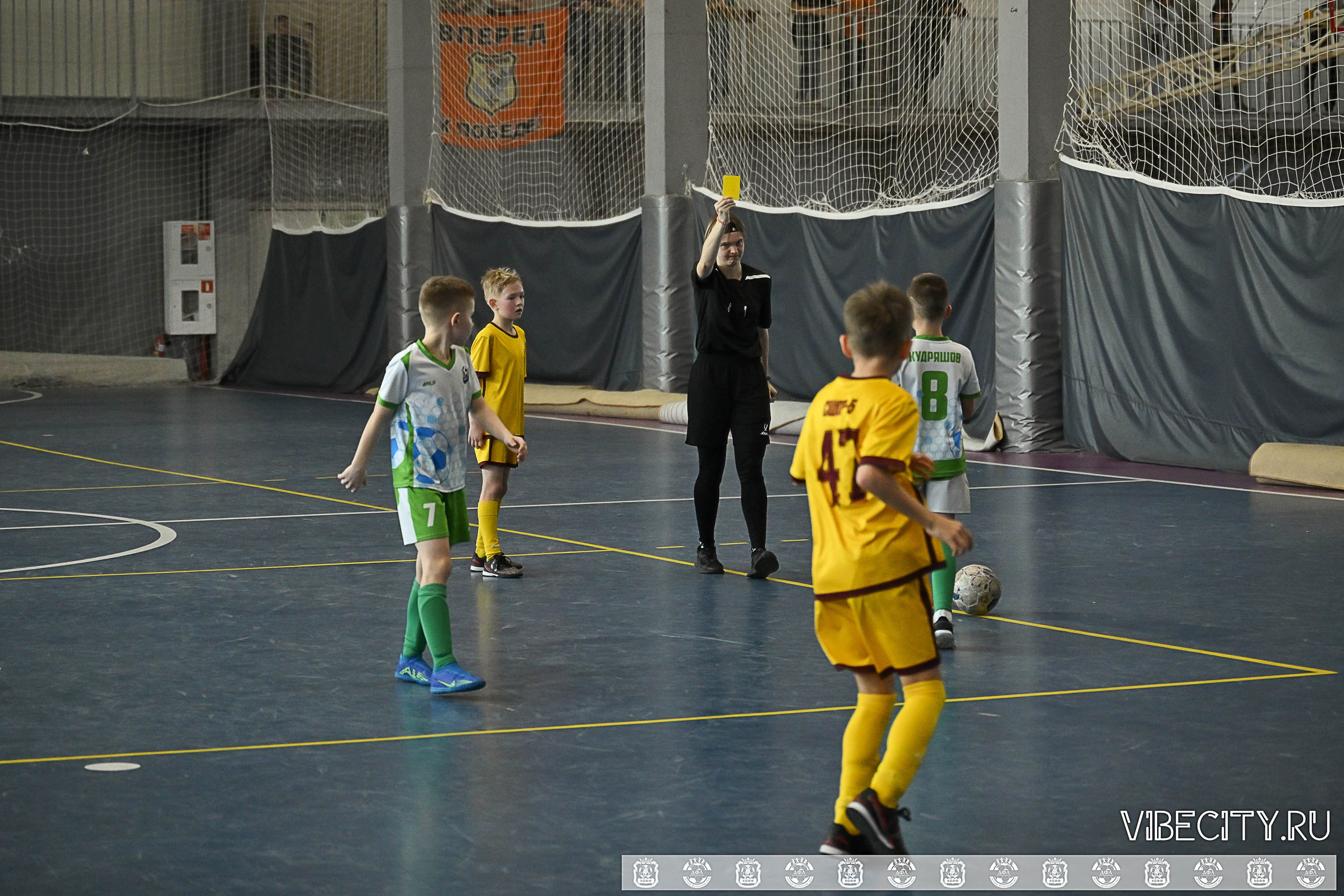 БАЛТИЙСКАЯ ЛИГА ПО ФУТЗАЛУ U10. VIBECITY.RU Вайб Сити Ру Фоторепортажи Фотоотчеты Калининград