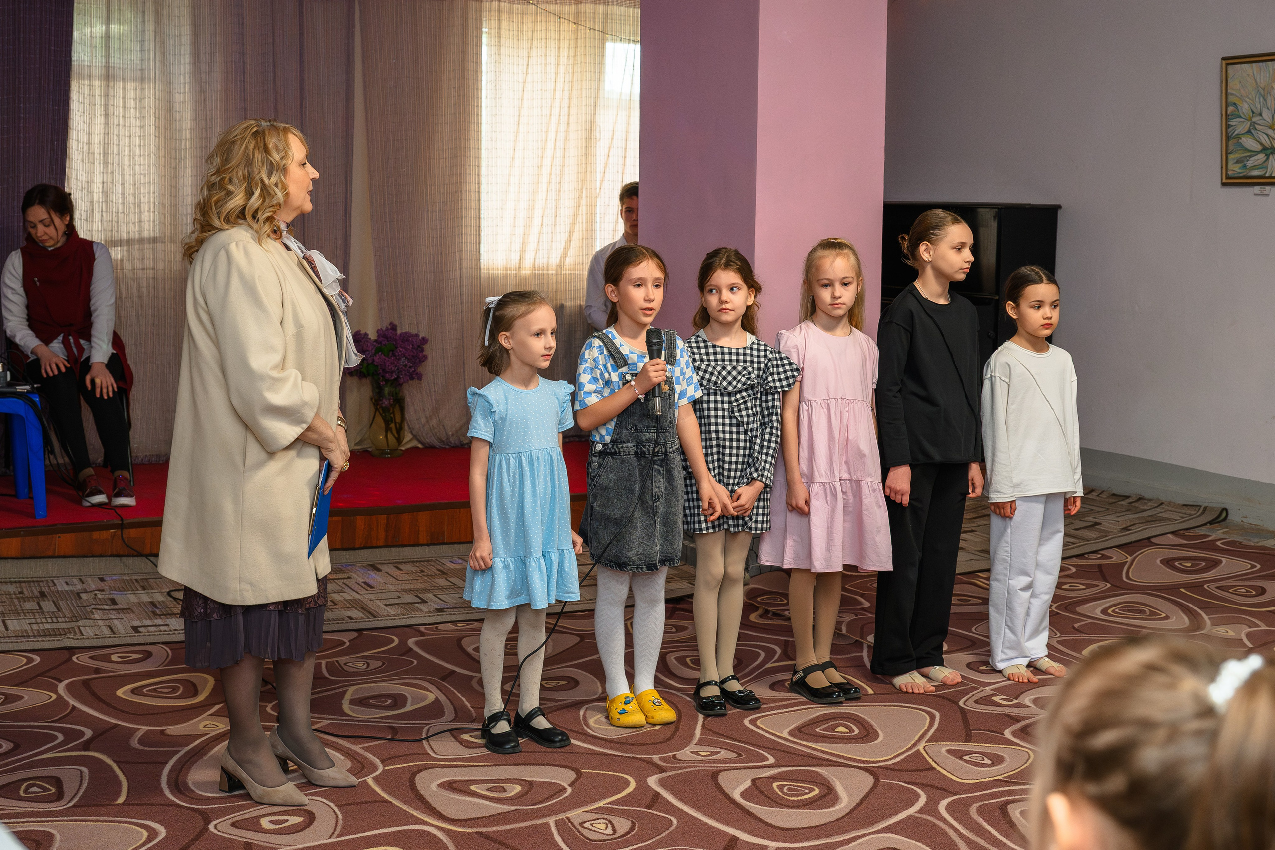 «Цветущий май». Семейный клуб «Открытый город»