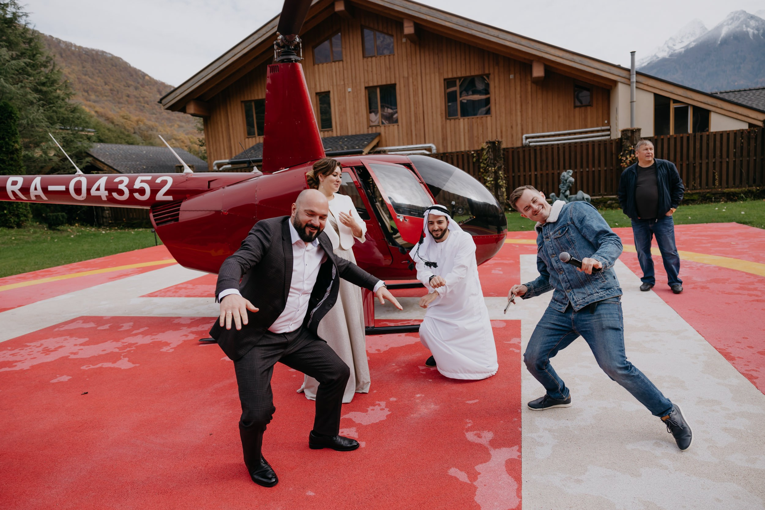 Ведущий в Москве Никита Колотушкин