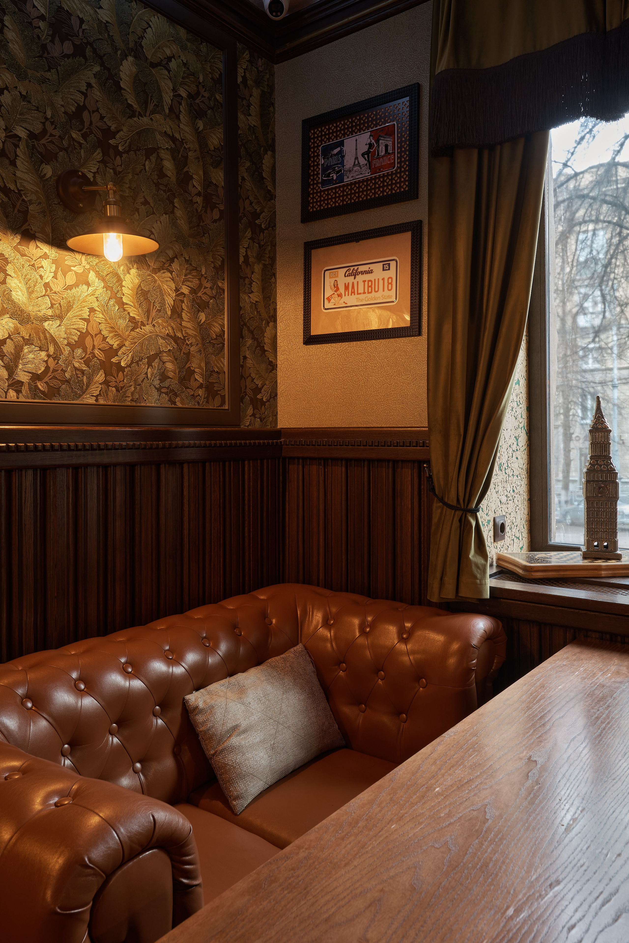 The Tony Pub. Абросимов Лев интерьерный и архитектурный фотограф