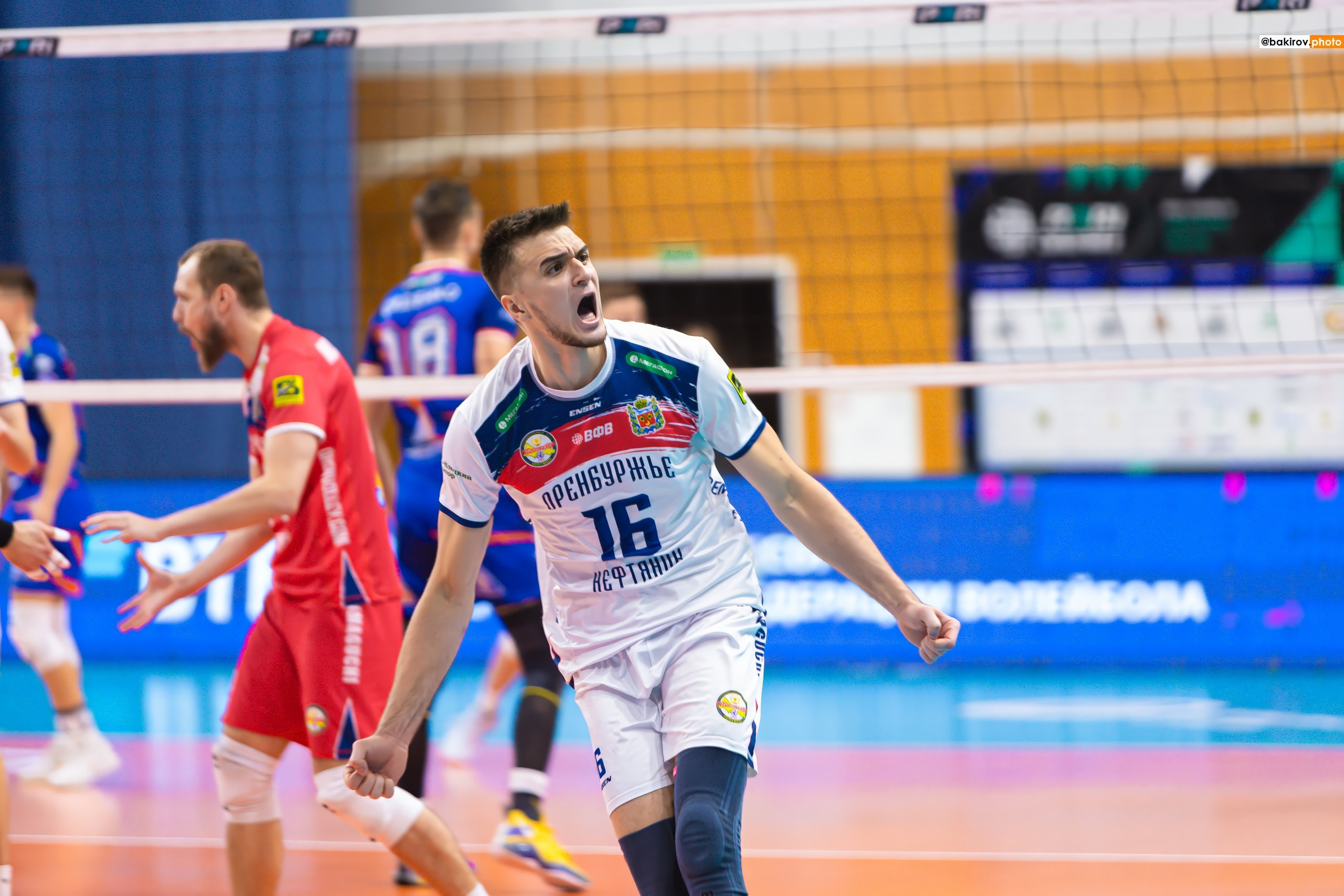 06.11 Волейбол. Нефтяник-Кузбасс. Команда специалистов в мире фотографии и видео. Детский фотограф, семейный фотограф