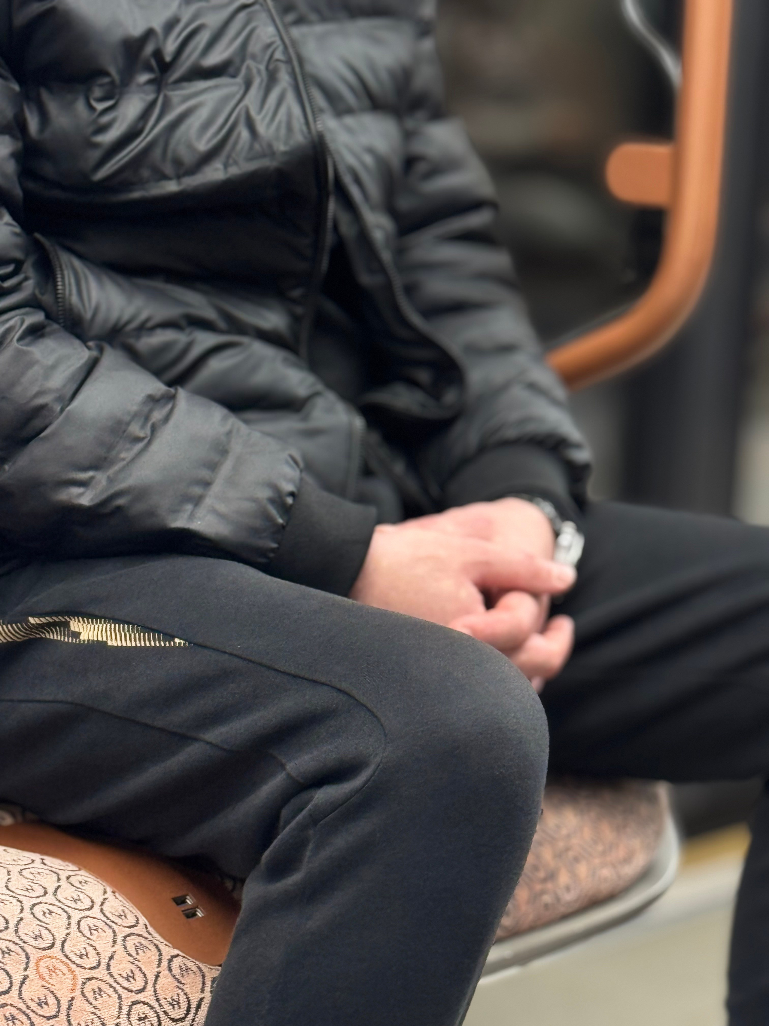 #руки_незнакомцев. Главная