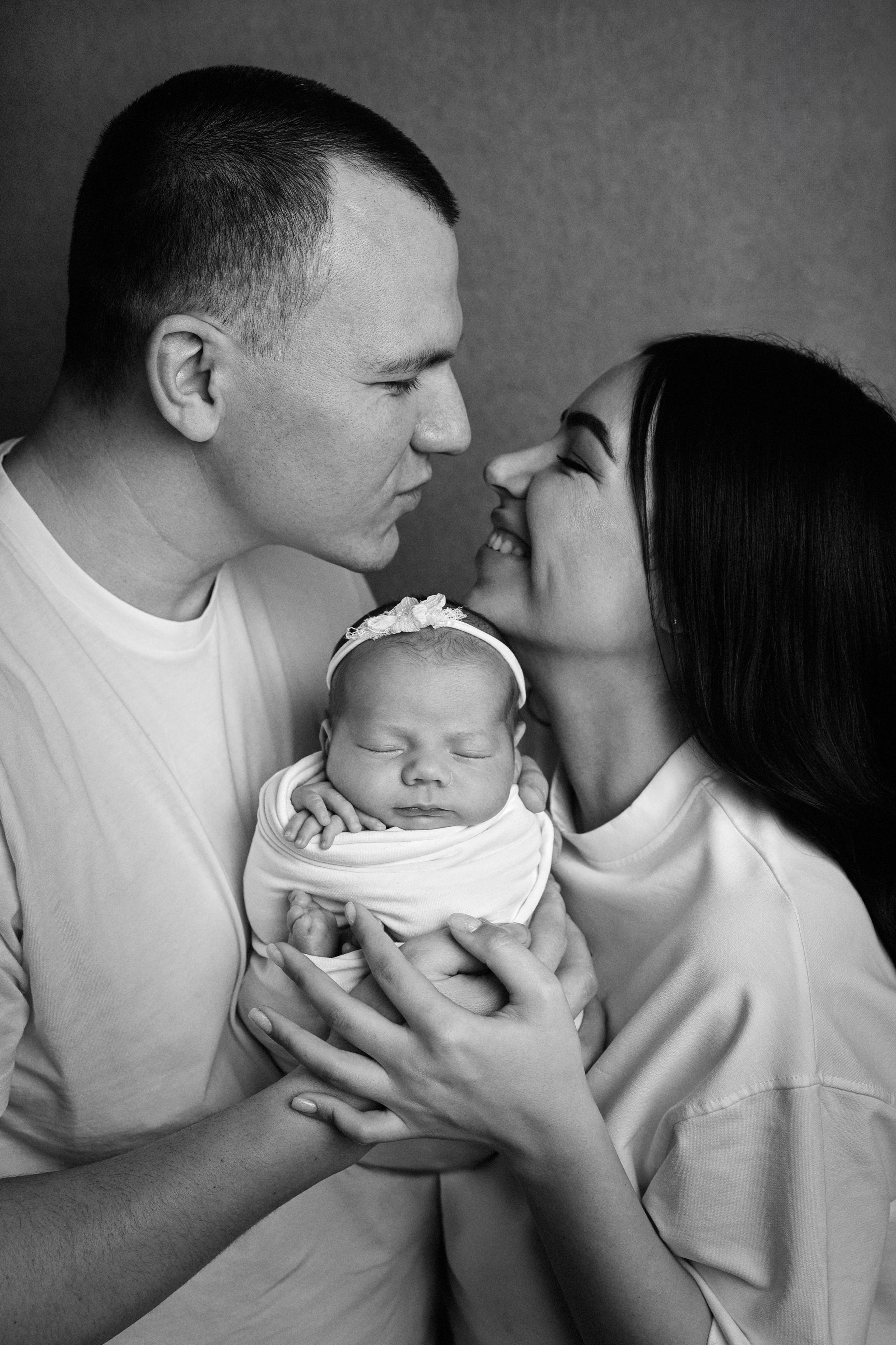 Первая фотосессия для Верочки. Фотограф Елена Зуйкова