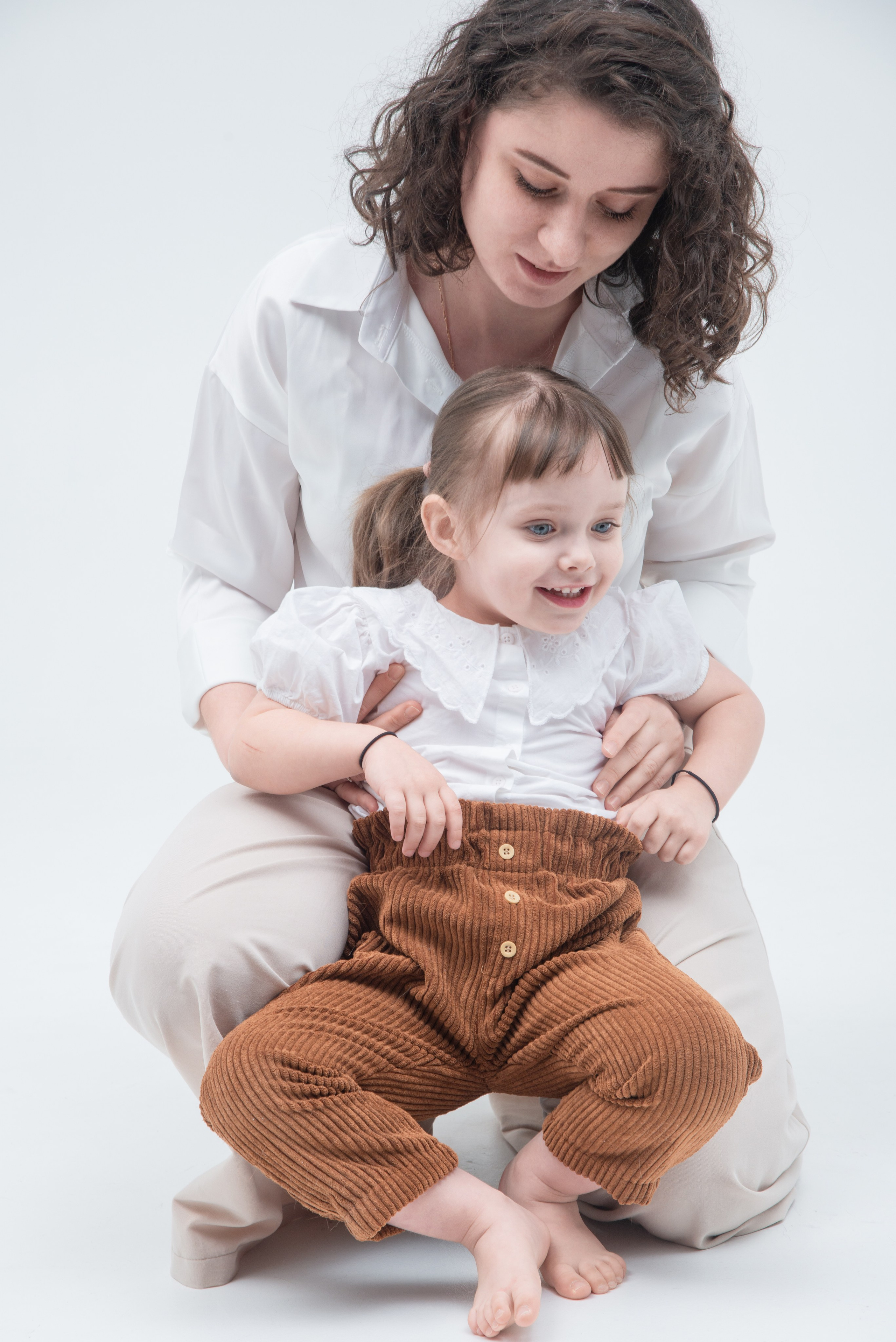 Алиса и ее родители, семейная фотосессия в Омске. Свадебный и портретный фотограф в Омске Матвей Краузе
