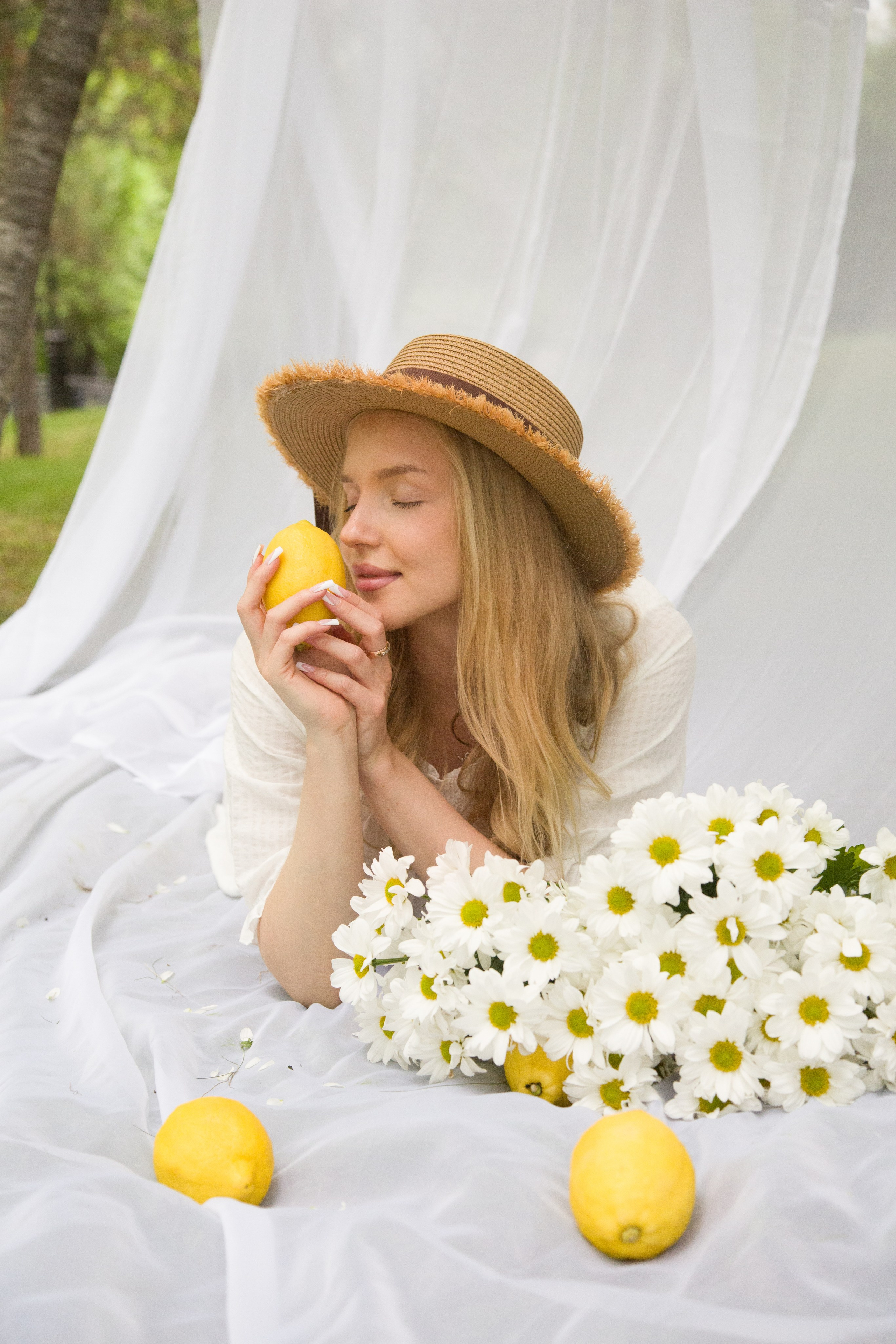 Y&W Yellow and White. Фотограф г. Хабаровска Анастасия Царева