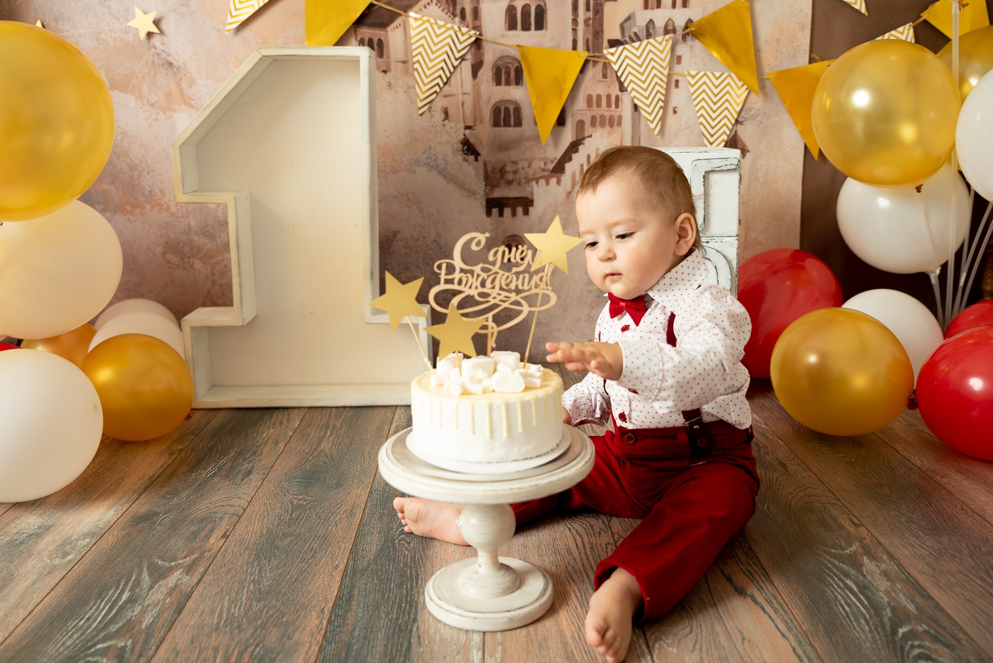 Годовасие ВСЕ ВКЛЮЧЕНО малыш Михаил. Фотограф новорожденных в Нижневартовске Лара Курдюкова