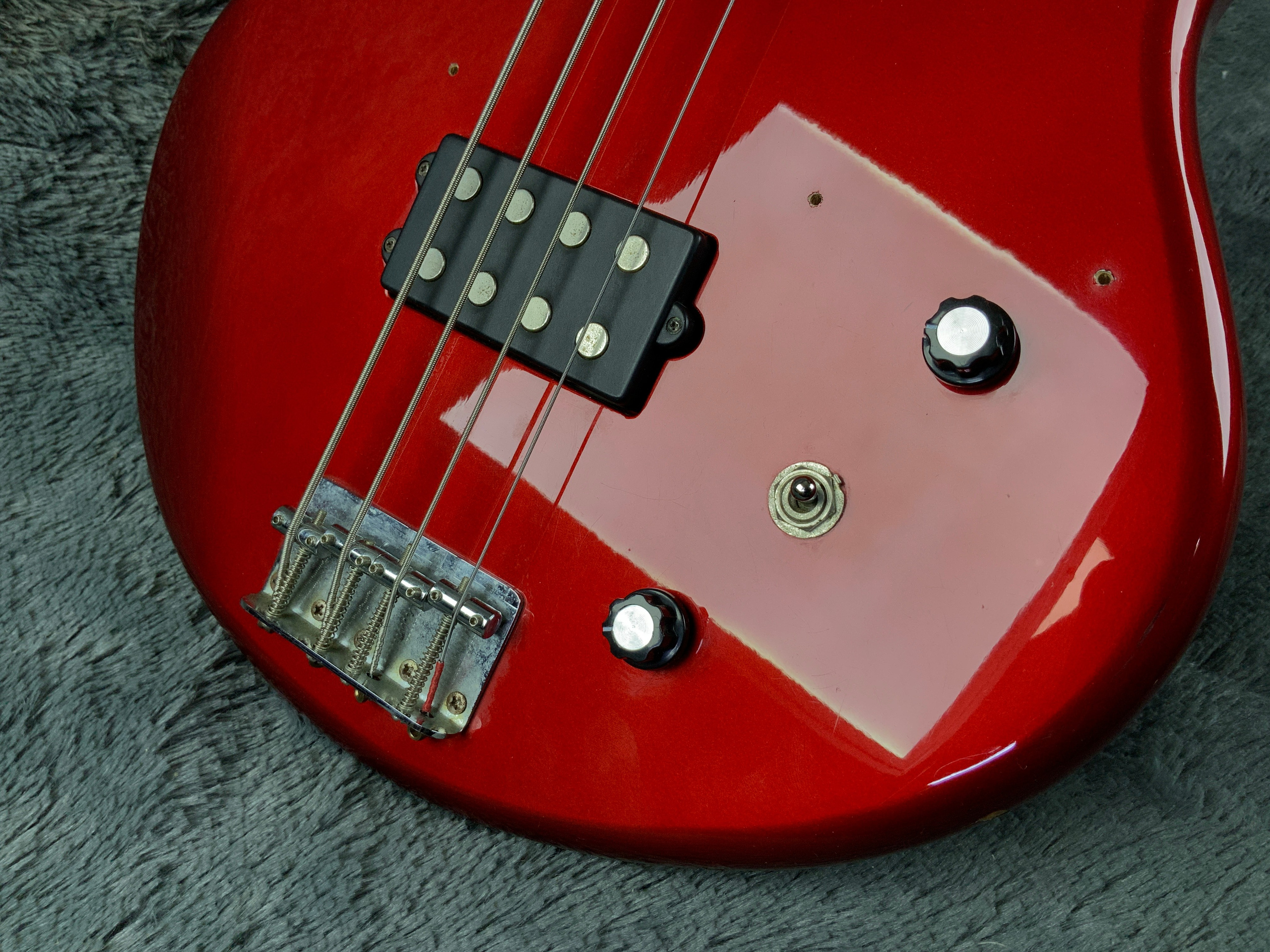 Fernandes FSB-40 Atlas 4X