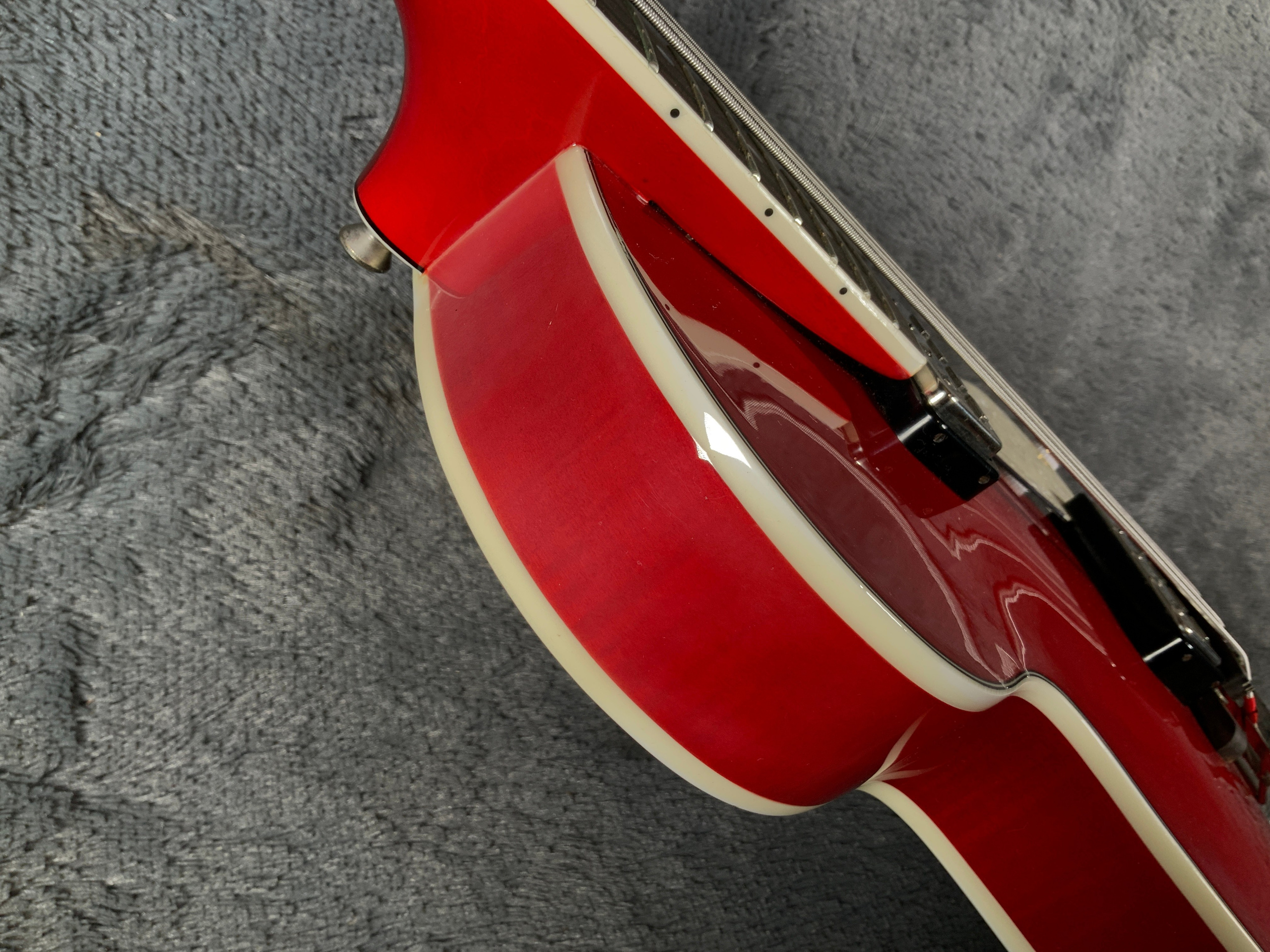 Hofner HCT-500/2 Contemporary Club Bass