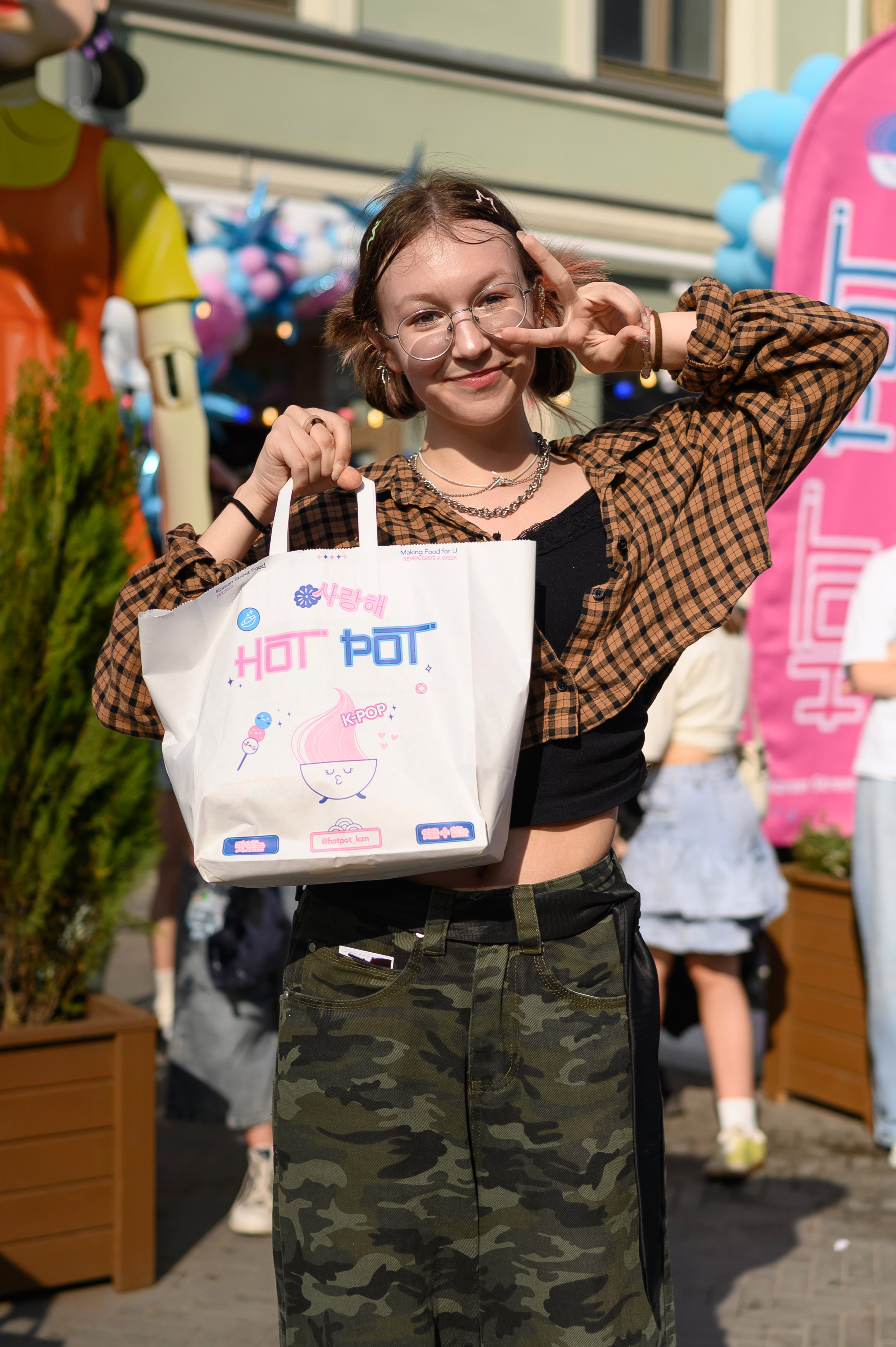 Фотосъёмка дня рождения ресторана корейского стритфуда «HOT POT» в Казани